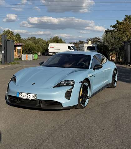 Imagine Porsche Taycan turbo s | Bur3D | Keramik | Full Carbon | Inodrive