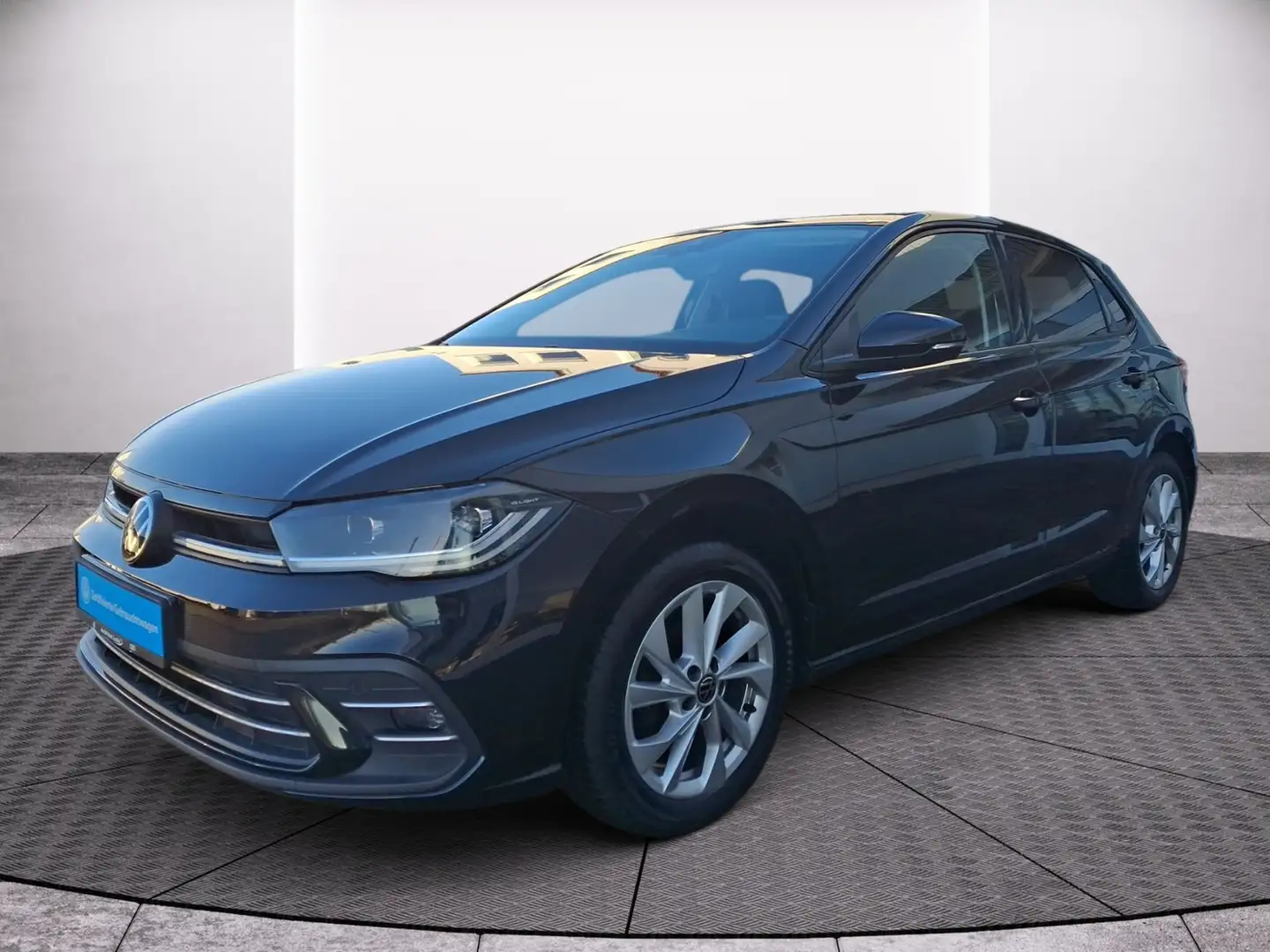 Volkswagen Polo 1.0l TSI Style Matrix NAVI Klima Schwarz - 2