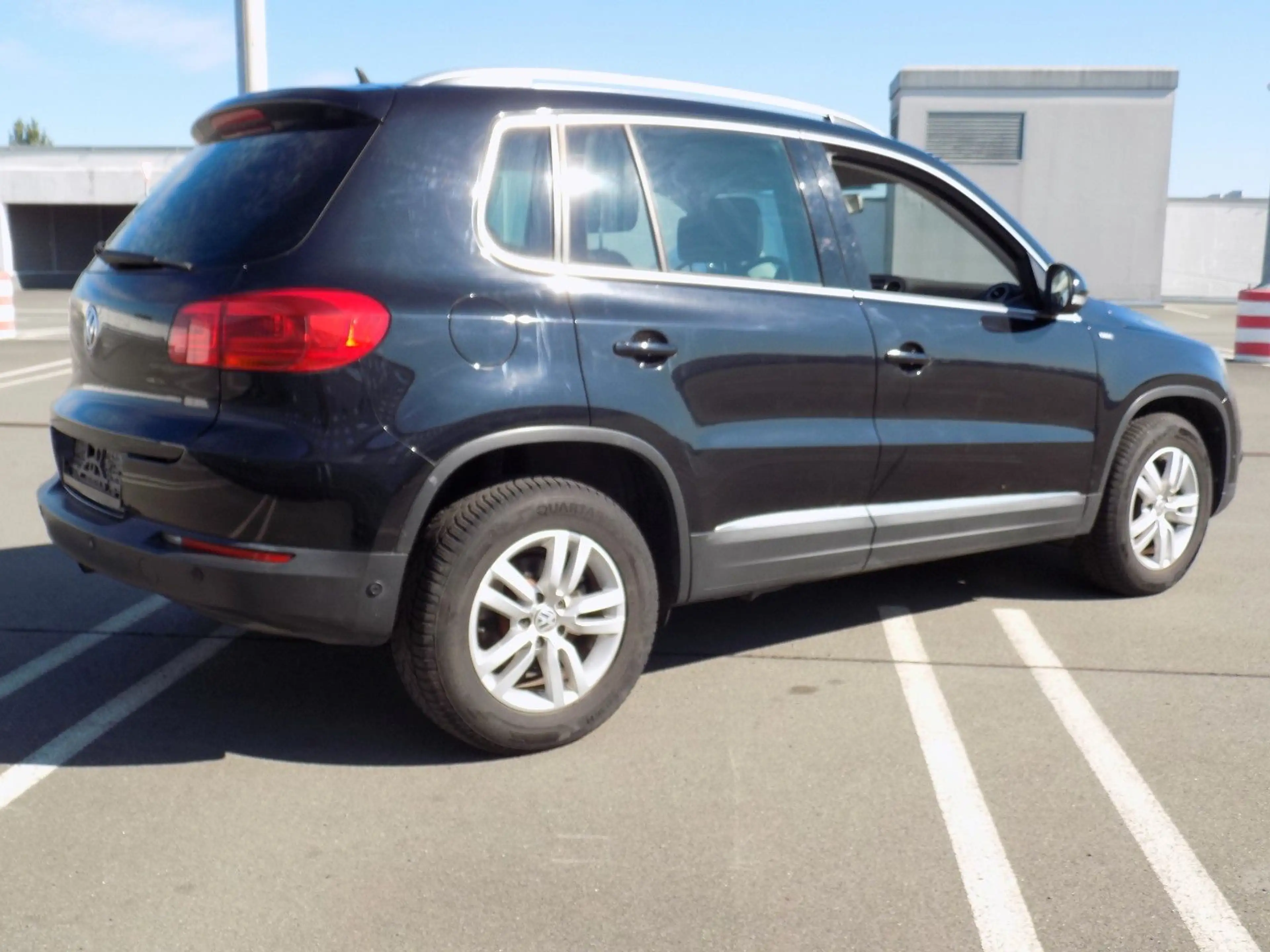 Volkswagen Tiguan Life 1,4 TSI Kkima,Pdc,Model 2014 TÜV neu — photo 8