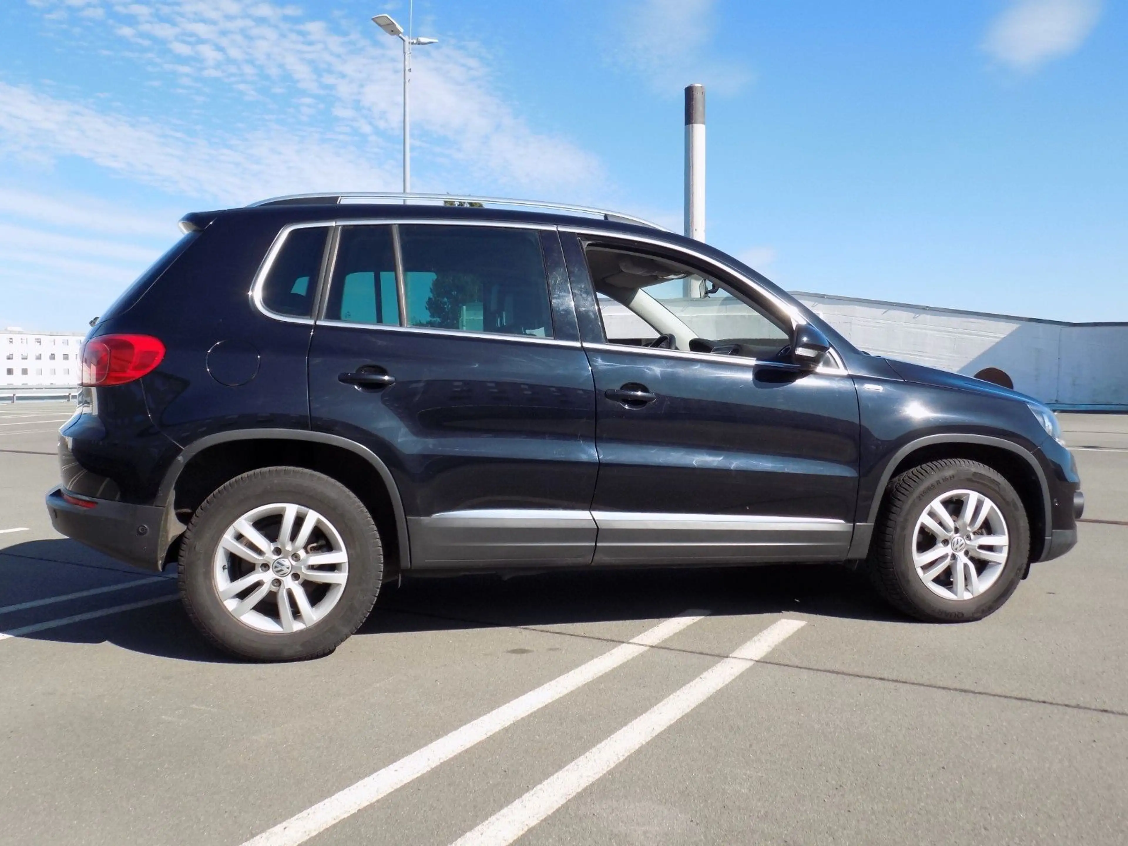 Volkswagen Tiguan Life 1,4 TSI Kkima,Pdc,Model 2014 TÜV neu — photo 7