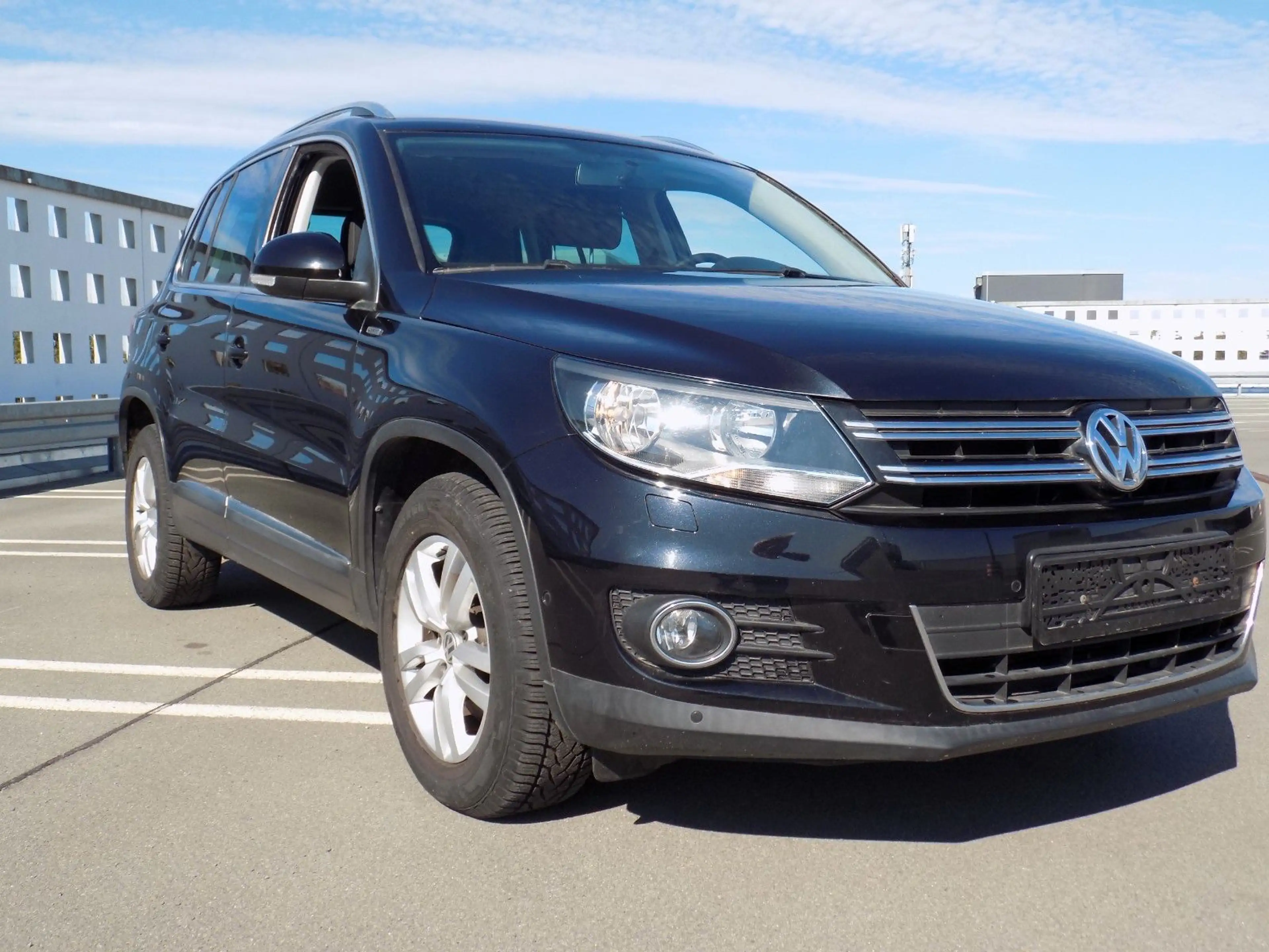 Volkswagen Tiguan Life 1,4 TSI Kkima,Pdc,Model 2014 TÜV neu — photo 6