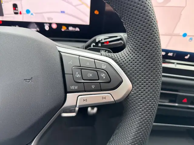 Volkswagen Tiguan view 13