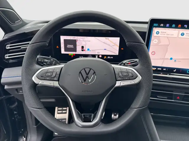Volkswagen Tiguan view 11