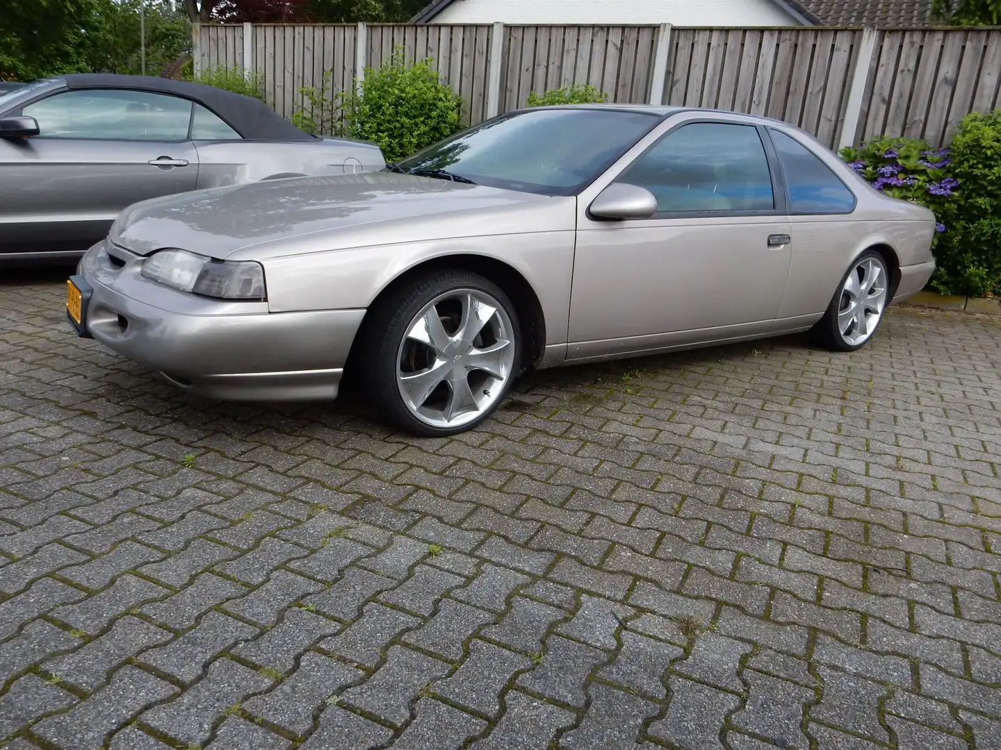 Ford Thunderbird USA 4.6 V8 LX Aut. Low Air Ride Suspension Bej - 2