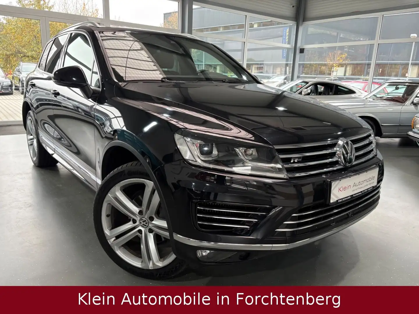Volkswagen Touareg Exclusive R Line ACCPano360°Sthz.LaneAHK Schwarz - 1