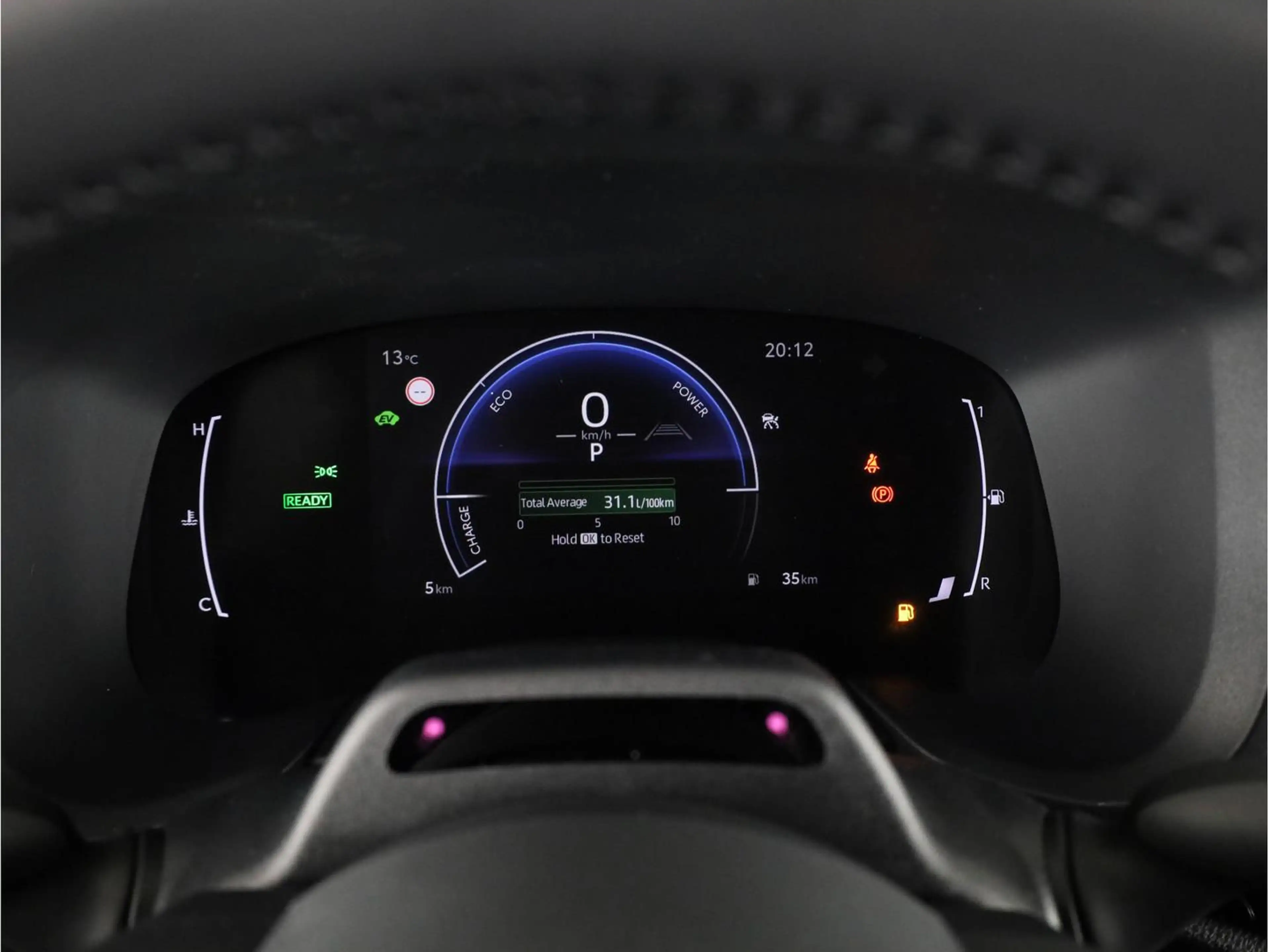 Toyota Aygo X Hybrid 115 play € 1000 inruilpremie, Snel leverbaa — photo 9