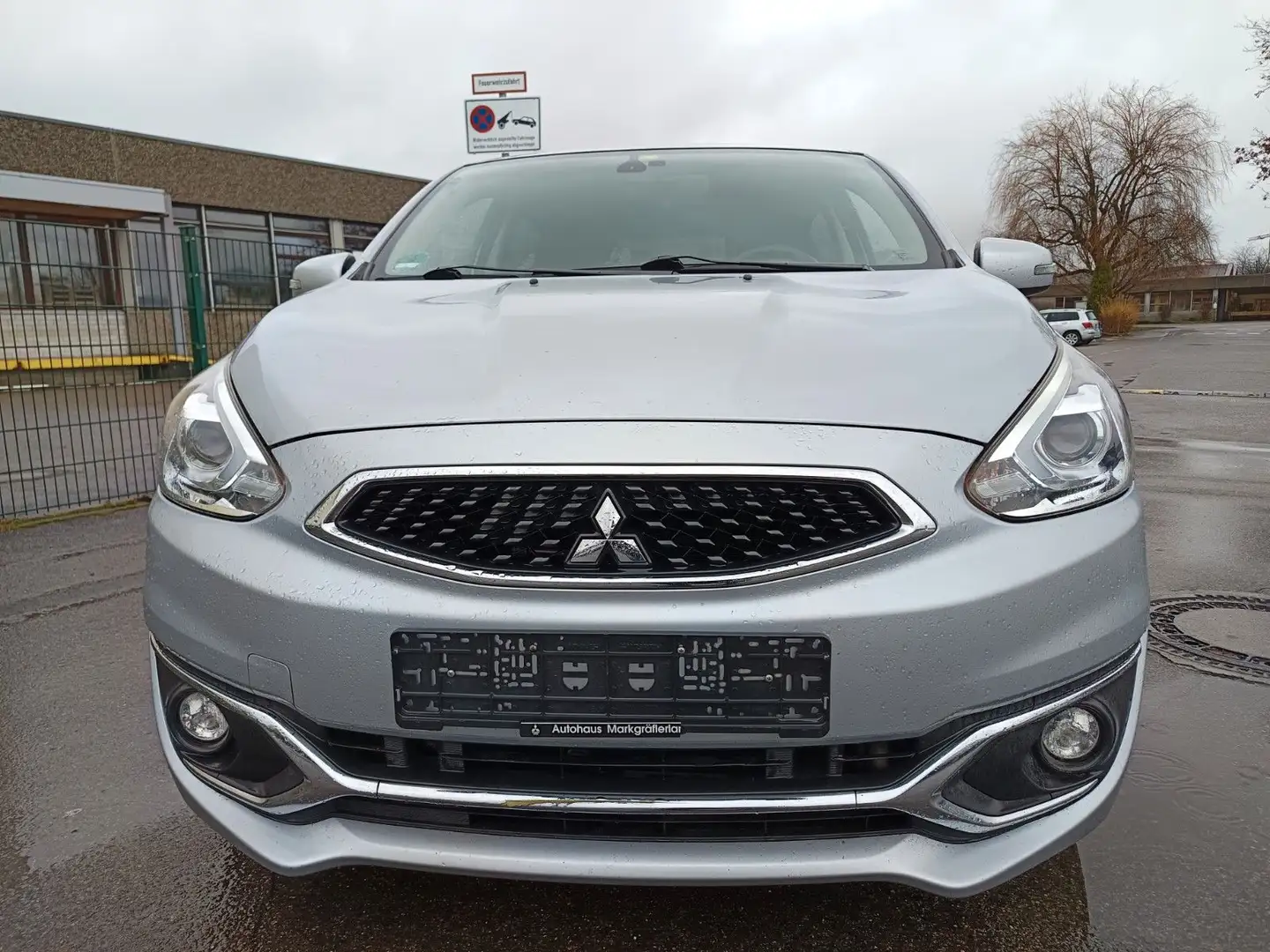 Mitsubishi Space Star Edition 100+ Automatik Silber - 2