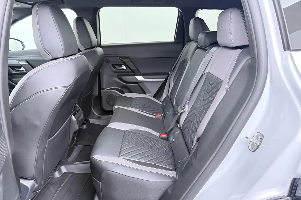 Jeep Compass 2026 — фото 13