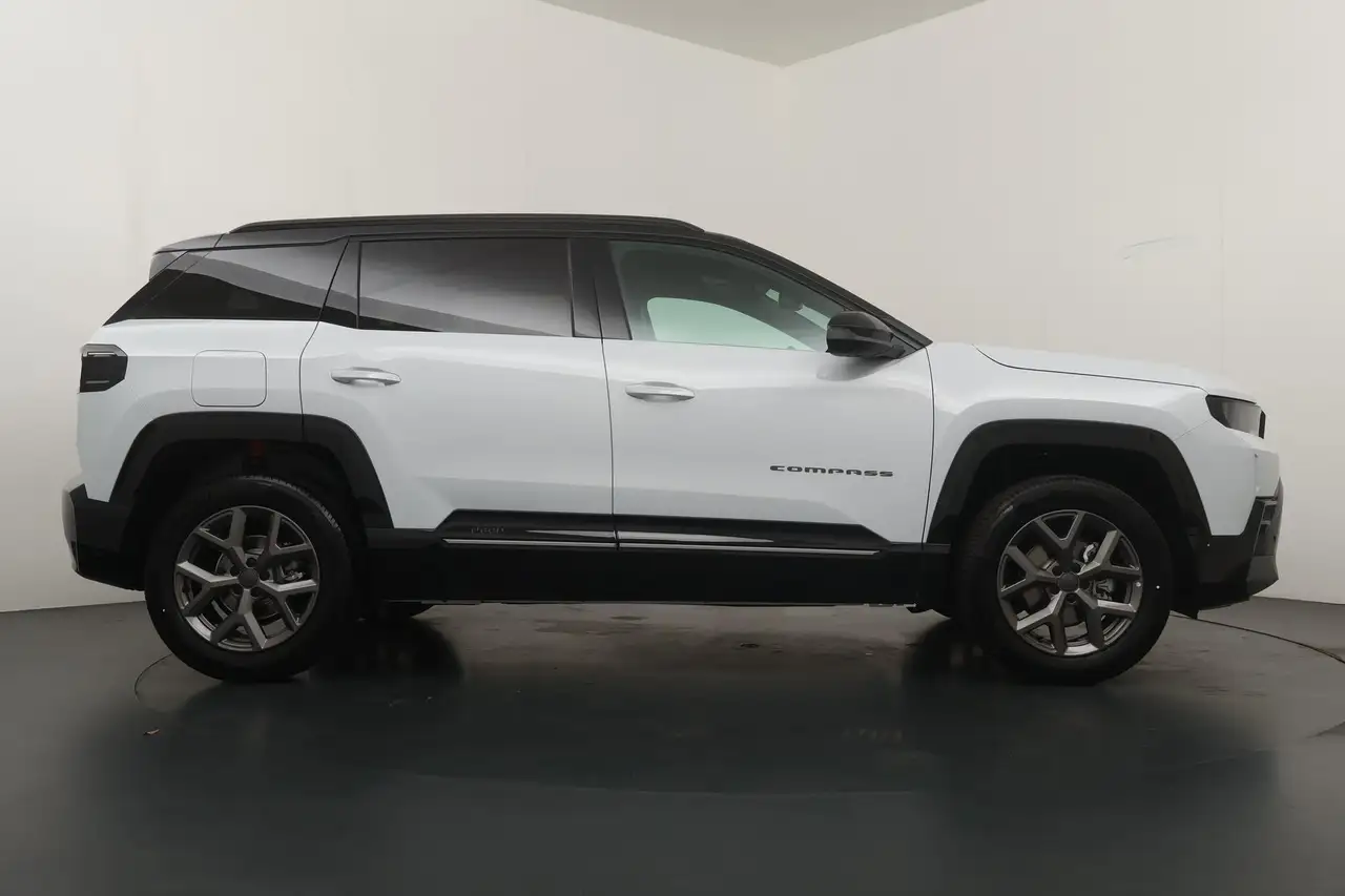 Jeep Compass 2026 — фото 10