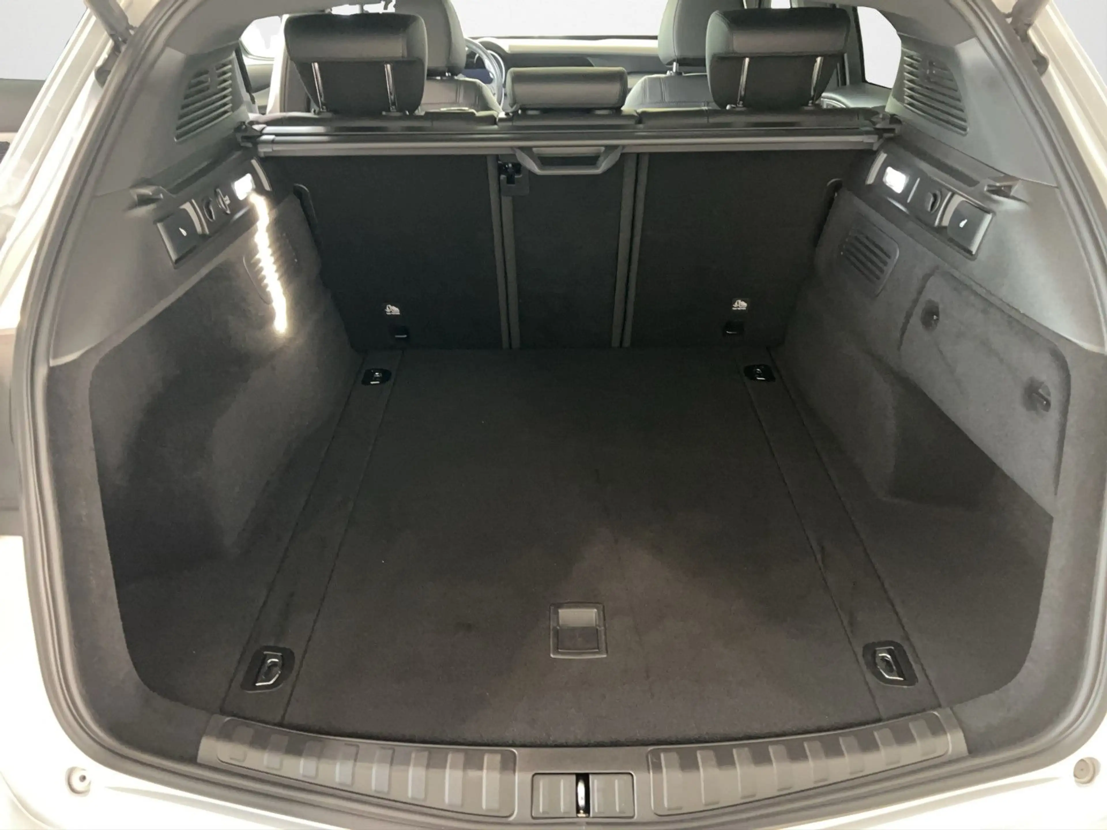 Alfa Romeo Stelvio Veloce Q4 2.2 D Pano+SHZ+Kamera+LED+ACC — photo 15