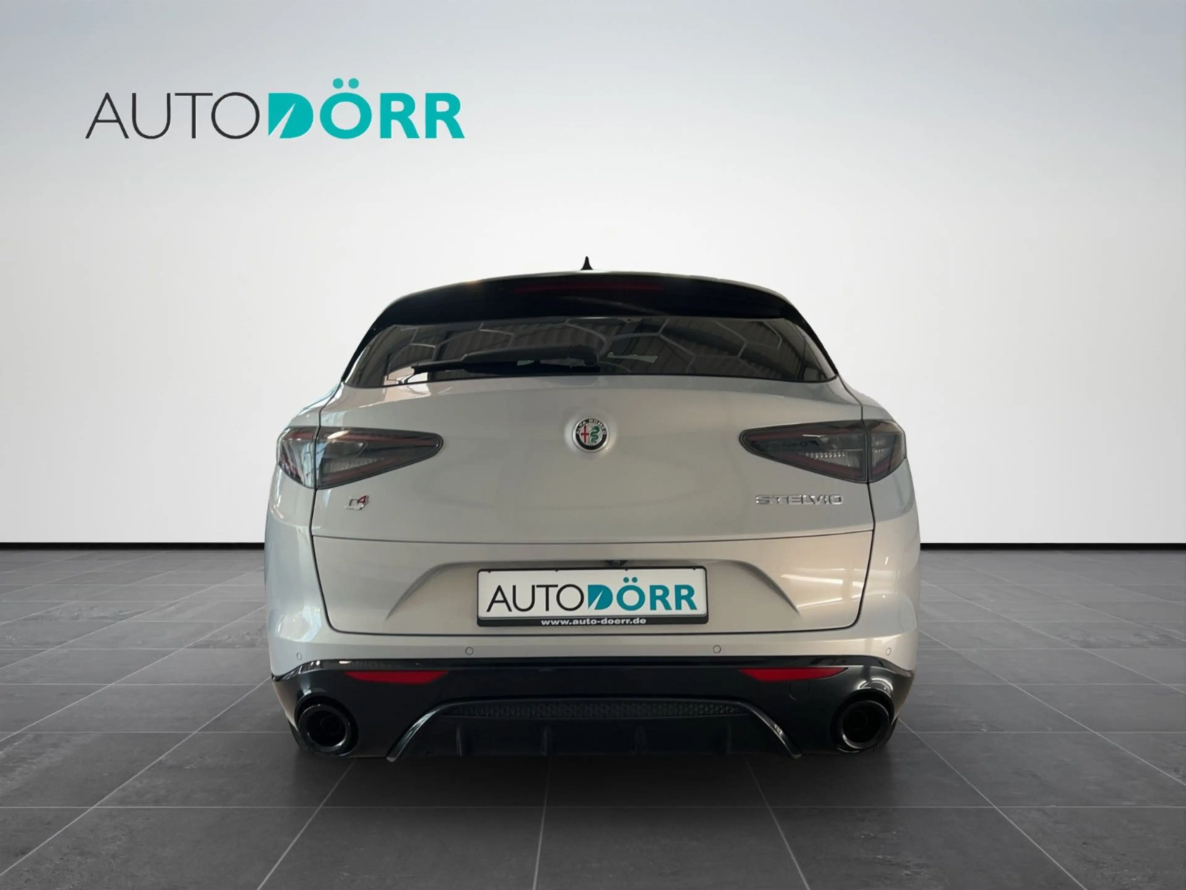 Alfa Romeo Stelvio Veloce Q4 2.2 D Pano+SHZ+Kamera+LED+ACC — photo 5