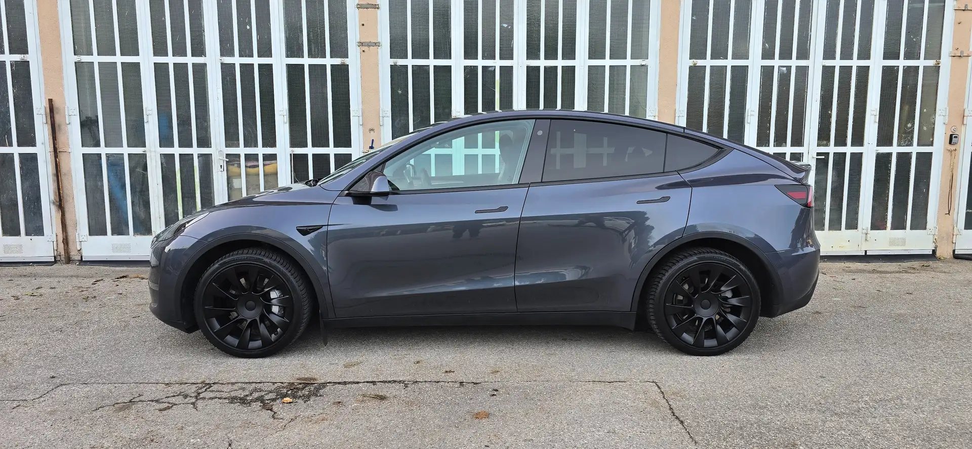 Tesla Model Y Long Range Dual AWD*Autopilot*20zoll*Sofort Kredit Grau - 2