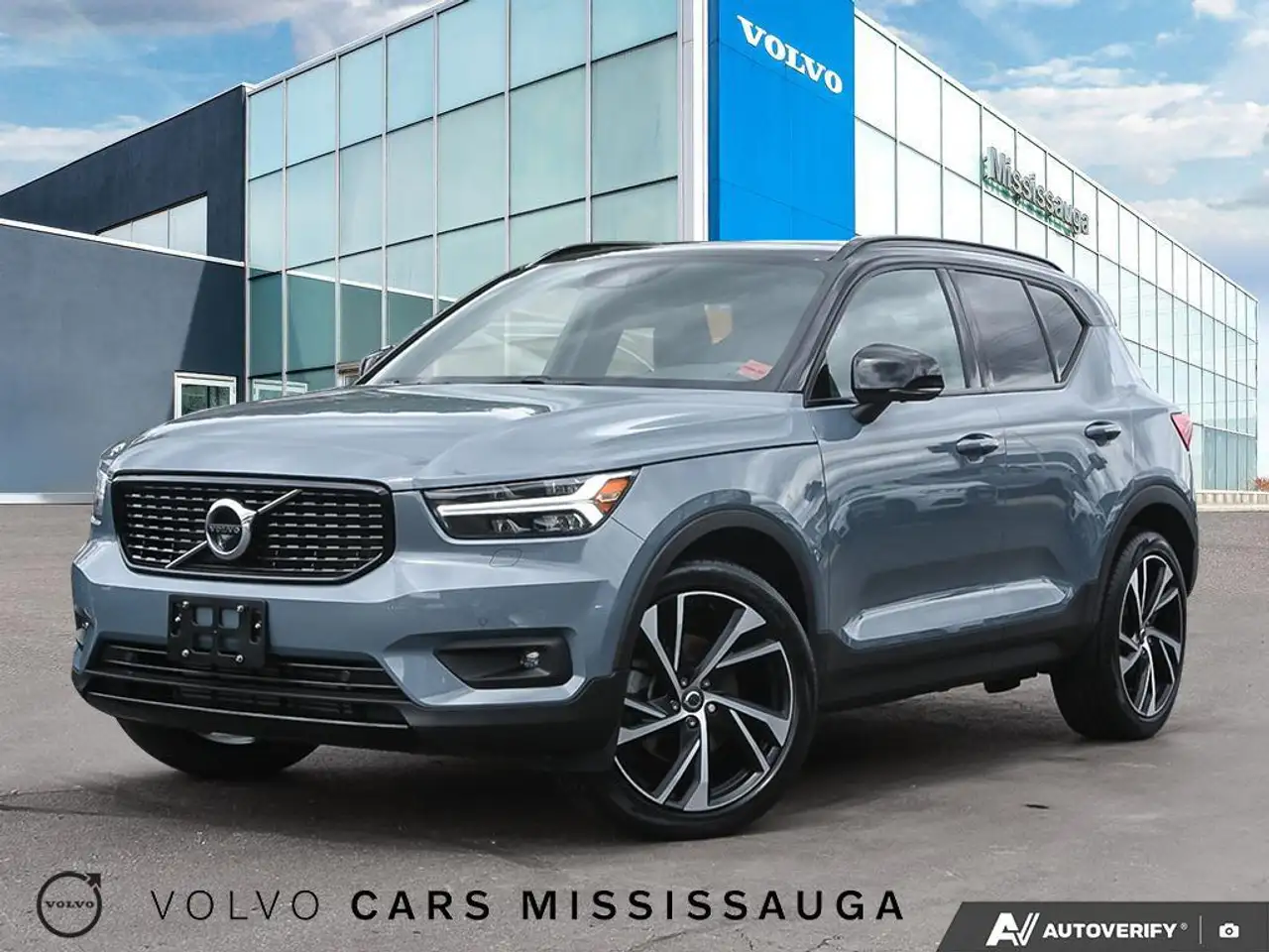 2022 Volvo XC40