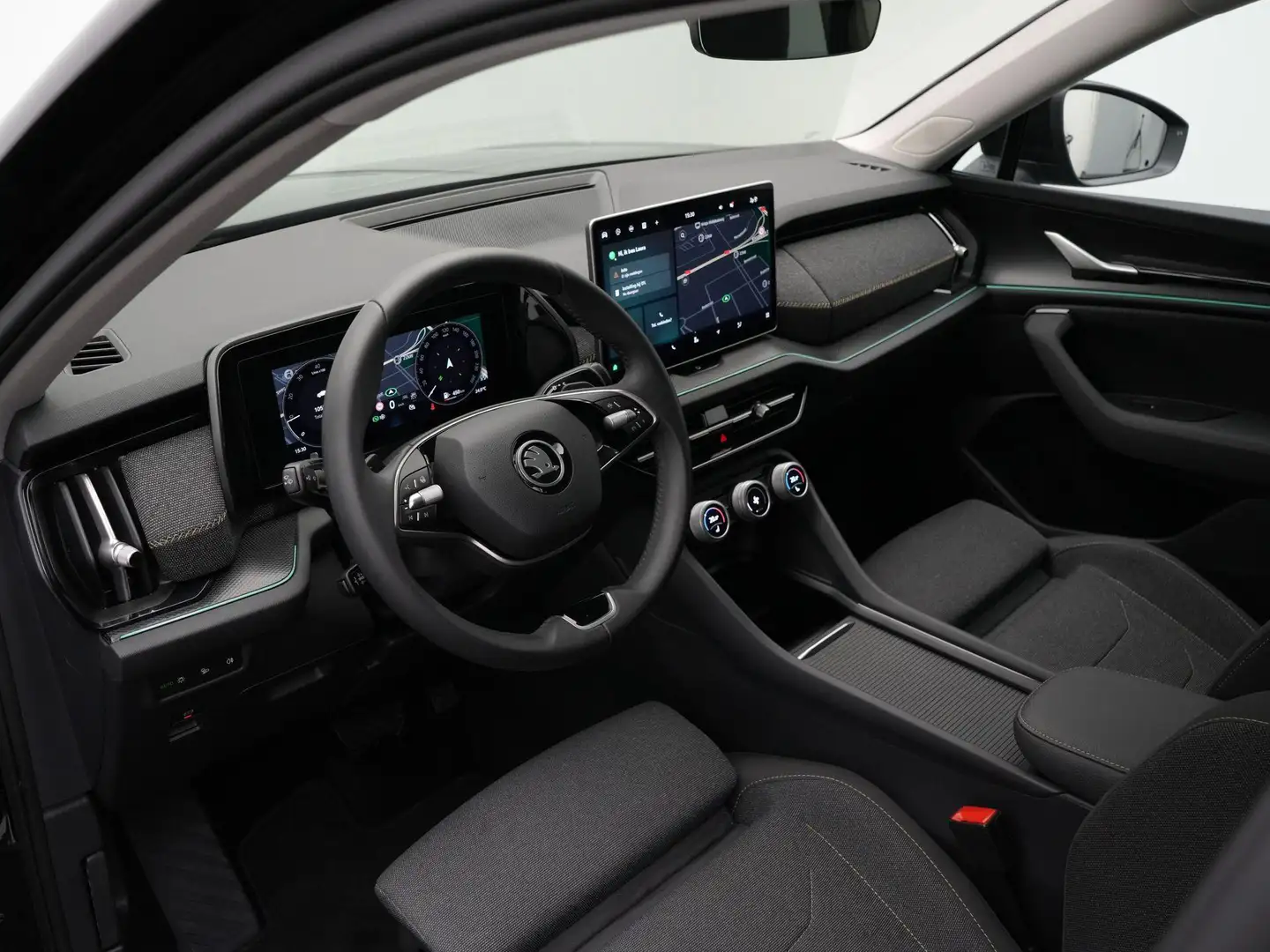 Skoda Kodiaq 7 pers. 1.5 TSI 150 pk DSG MHEV Business Edition | Nero - 2