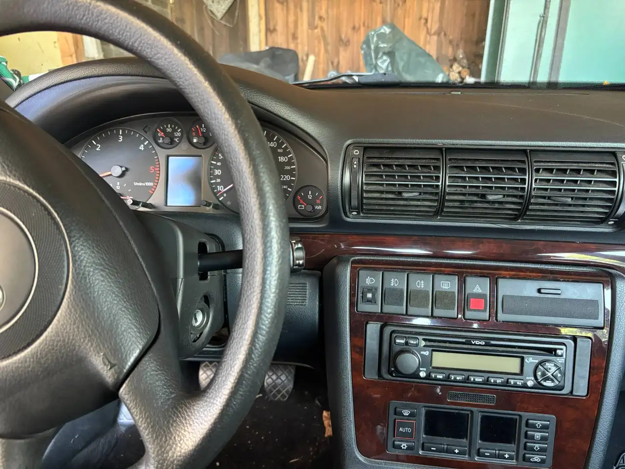 Audi A4 B5 1.9 TDI 110 PS – Bastlerfahrzeug – 480.000+ km – AHK, foto 4