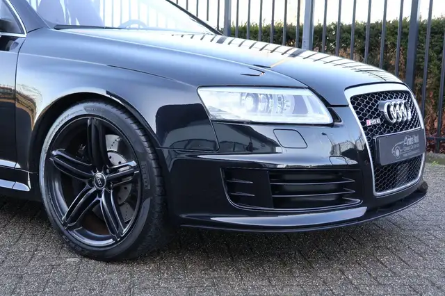 Audi RS6 view 14