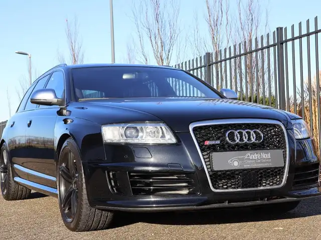 Audi RS6 view 12