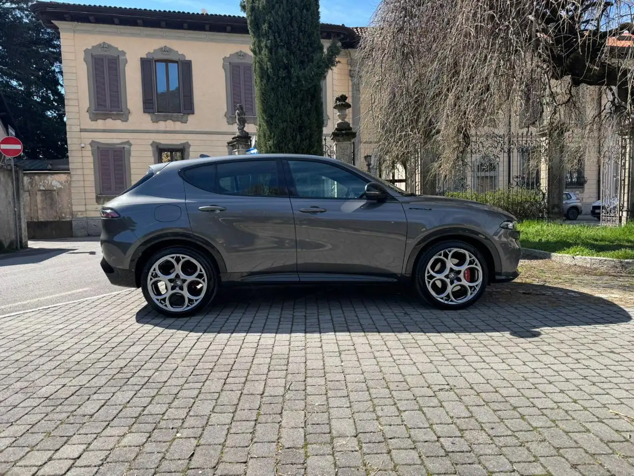 Alfa Romeo Tonale 2023