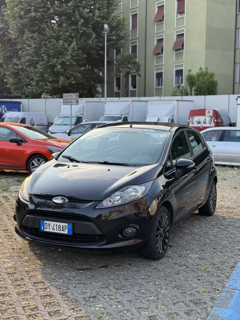 Ford Fiesta 5p 1.2 16v Titanium 82cv - 1