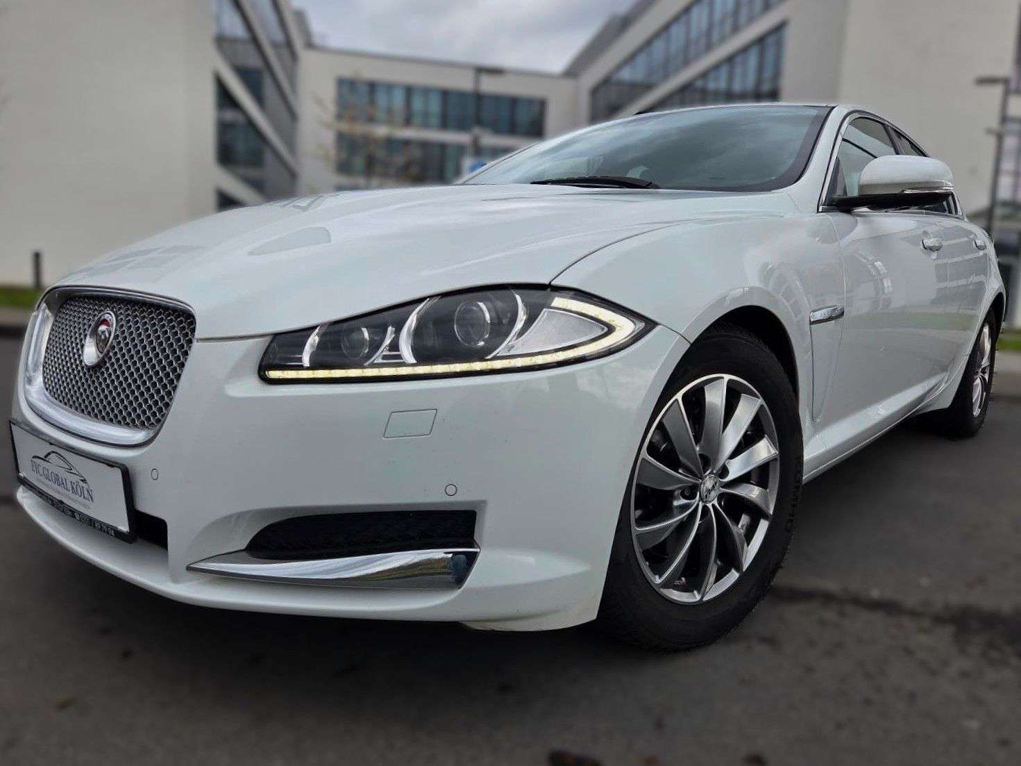 Second hand Jaguar Xf 2.2