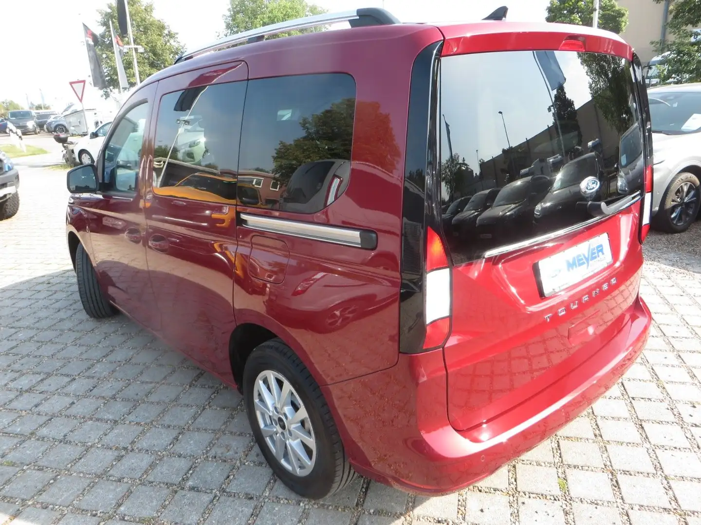 Ford Tourneo Connect Titanium , Automatik Rot - 2