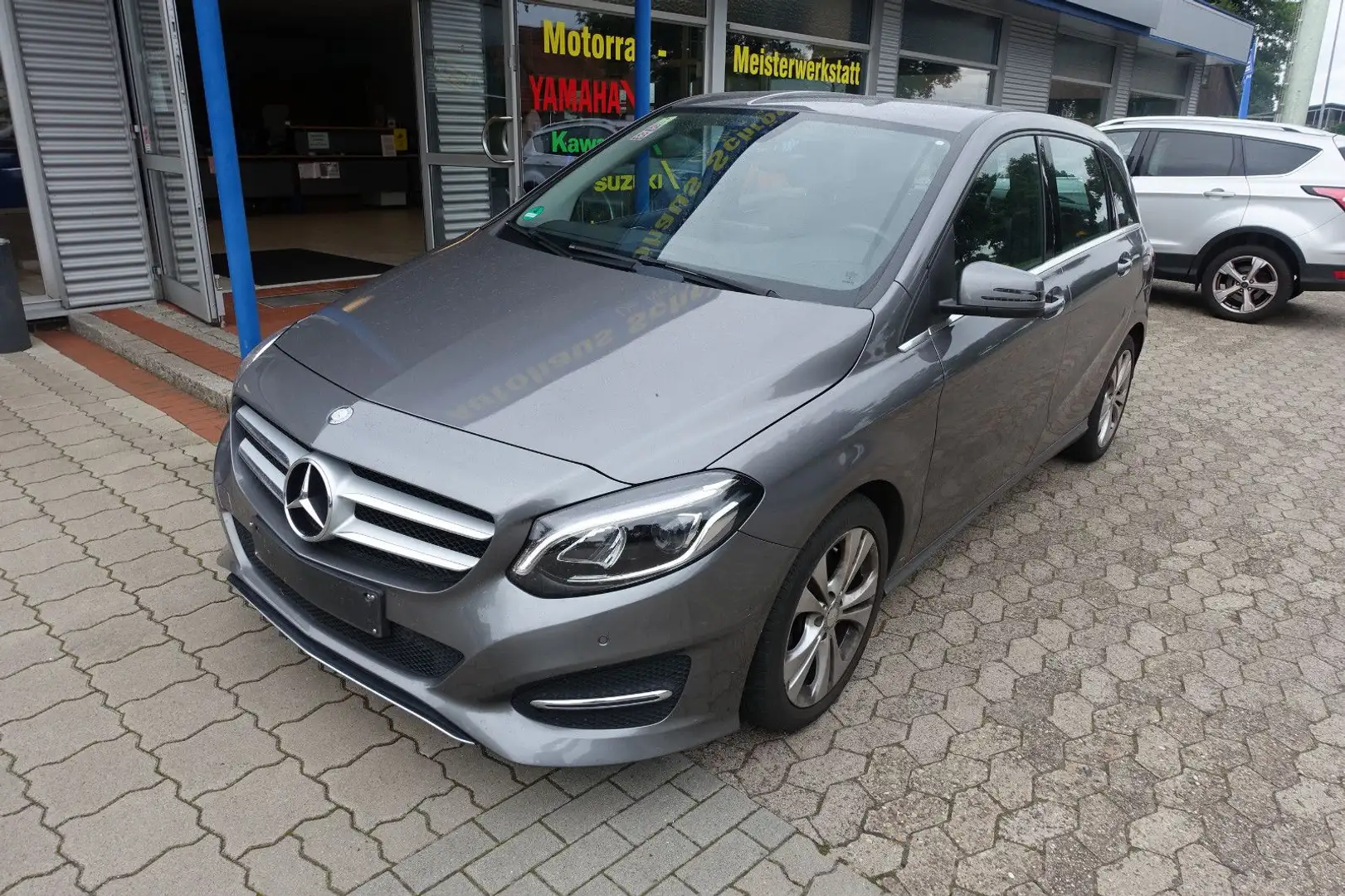 Mercedes-Benz B 200 B -Klasse B 200 Score Grey - 2