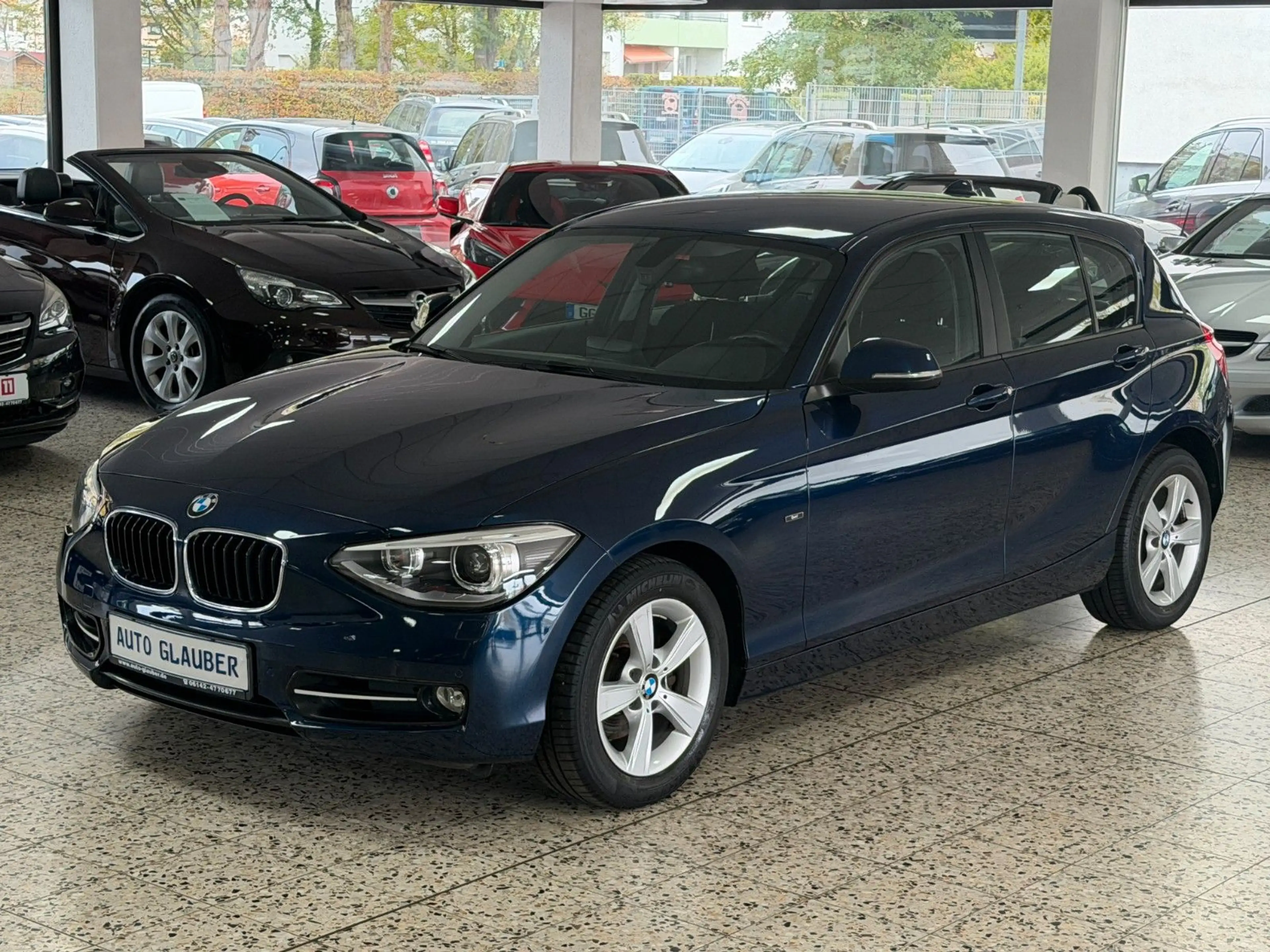 BMW 118 i Automatik/Sport-Line/Xenon/Klima/PDC/SHZ — photo 3