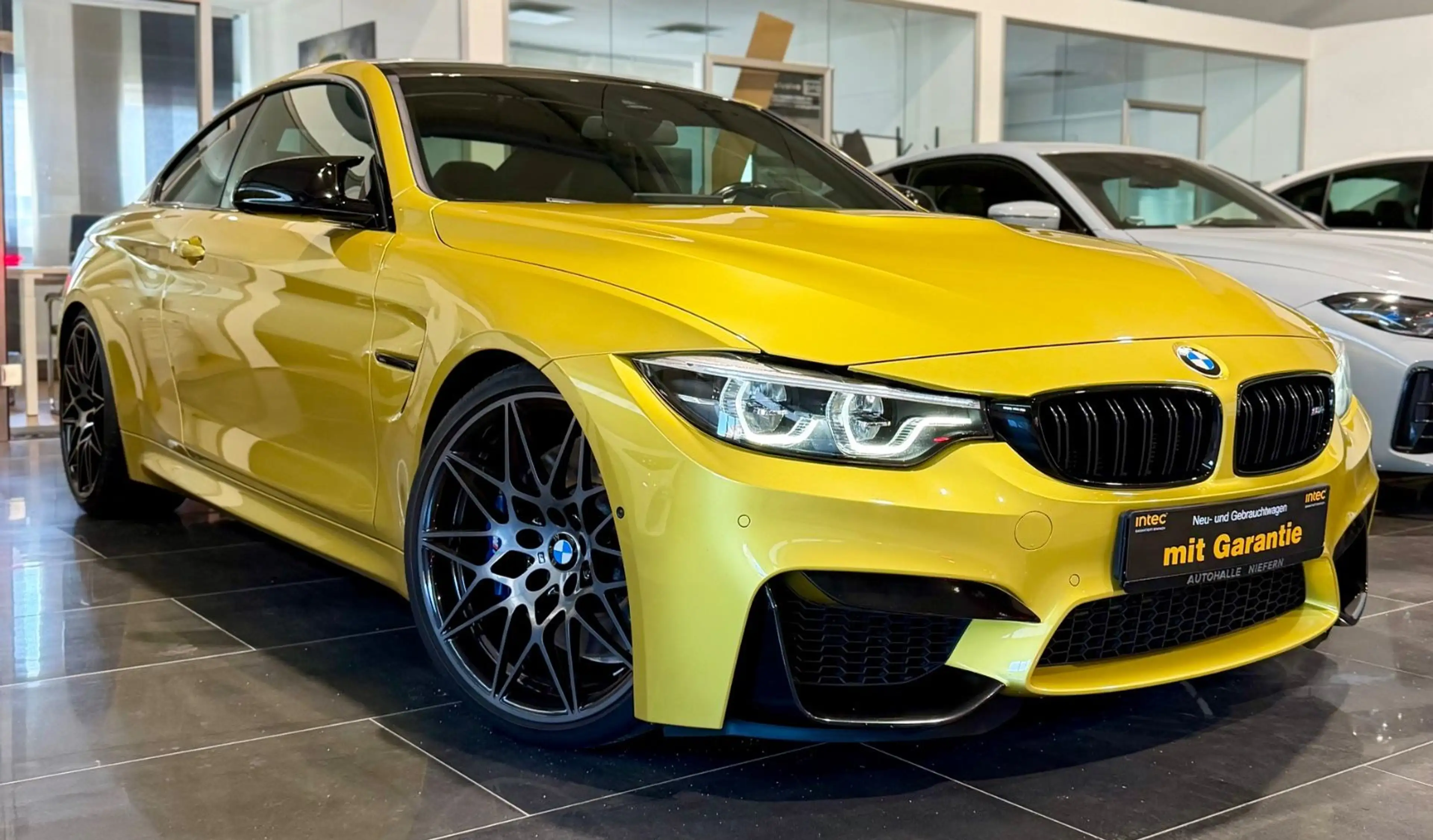 BMW M4 Comp.Coupe DKG*HUD*H&K*CARBON*VOLL*MEMORY*LED — photo 2
