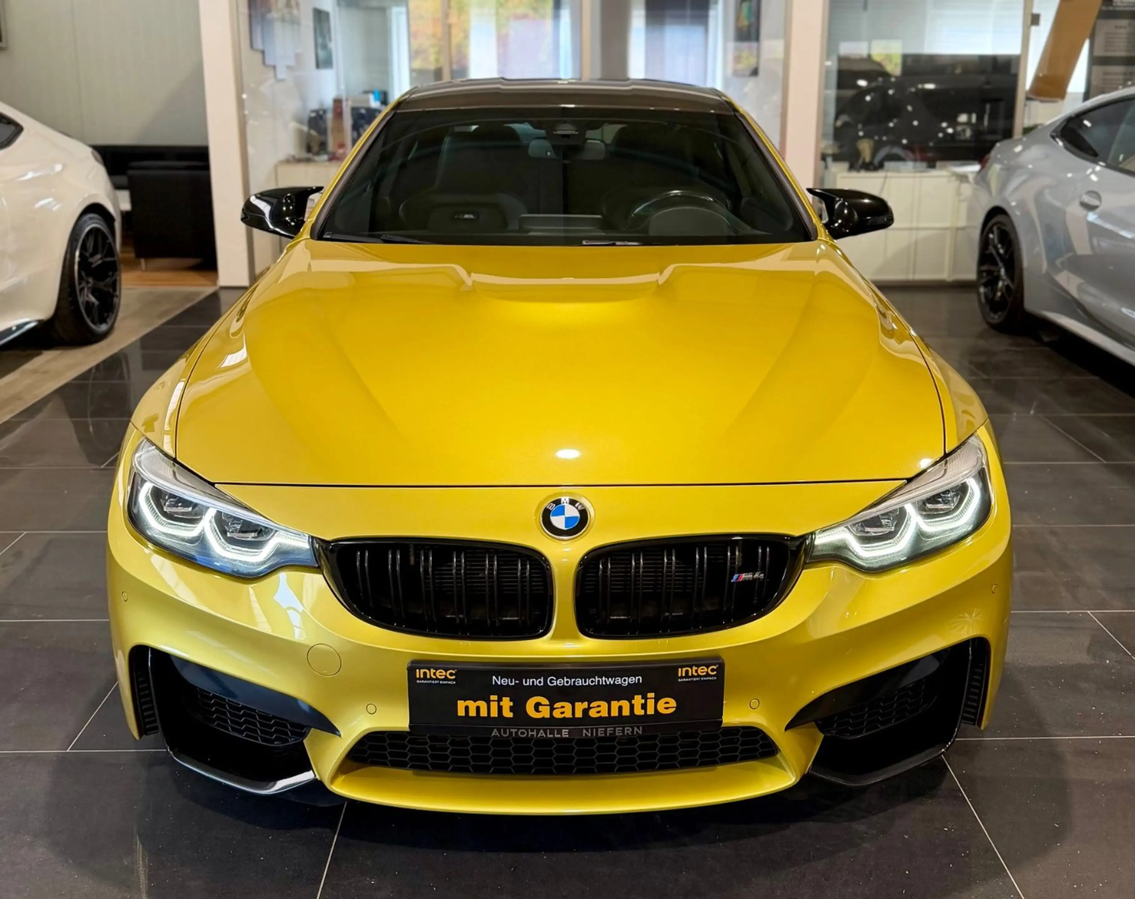 BMW M4 Comp.Coupe DKG*HUD*H&K*CARBON*VOLL*MEMORY*LED — photo 4