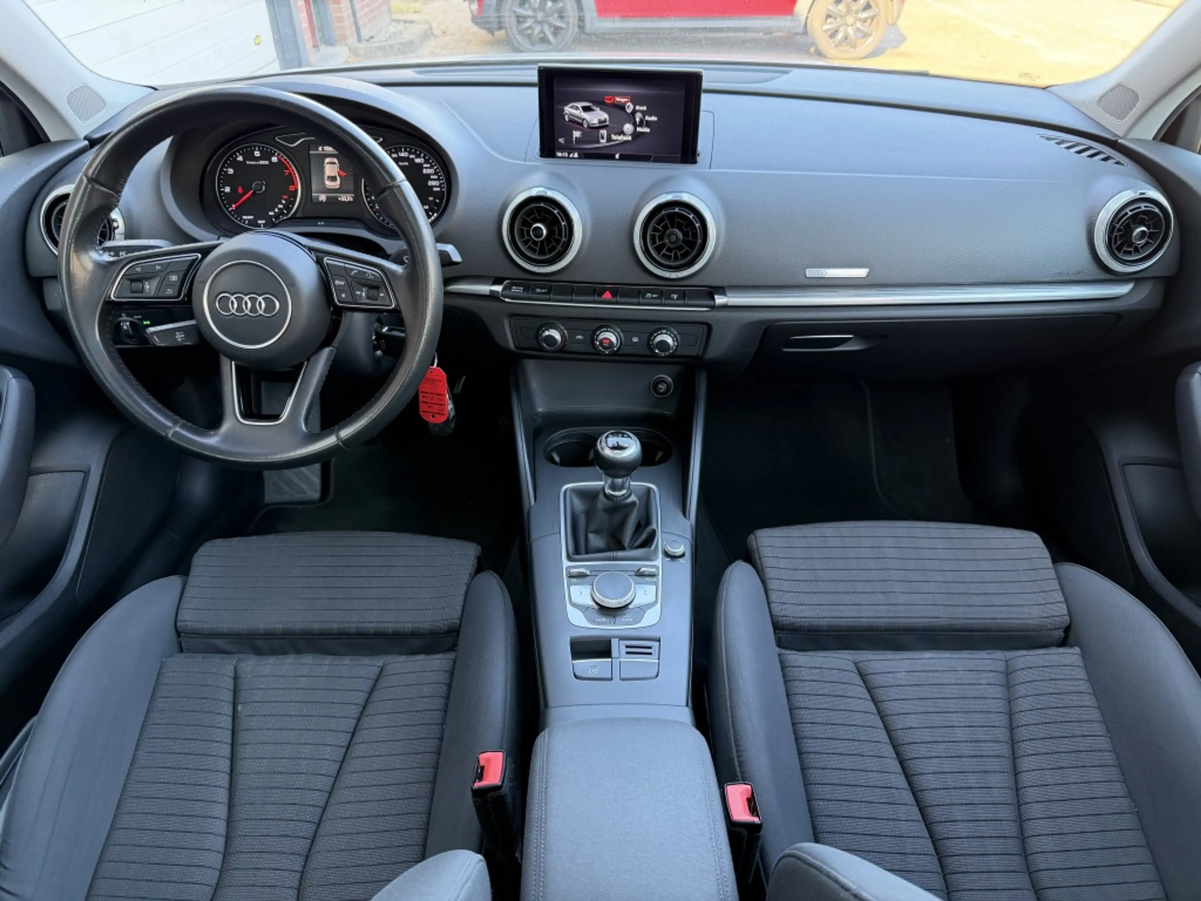 Audi A3 Limousine 1.0 TFSI Sp.L.Ed./Nap/Pano/Pdc/Inruil mo — photo 8