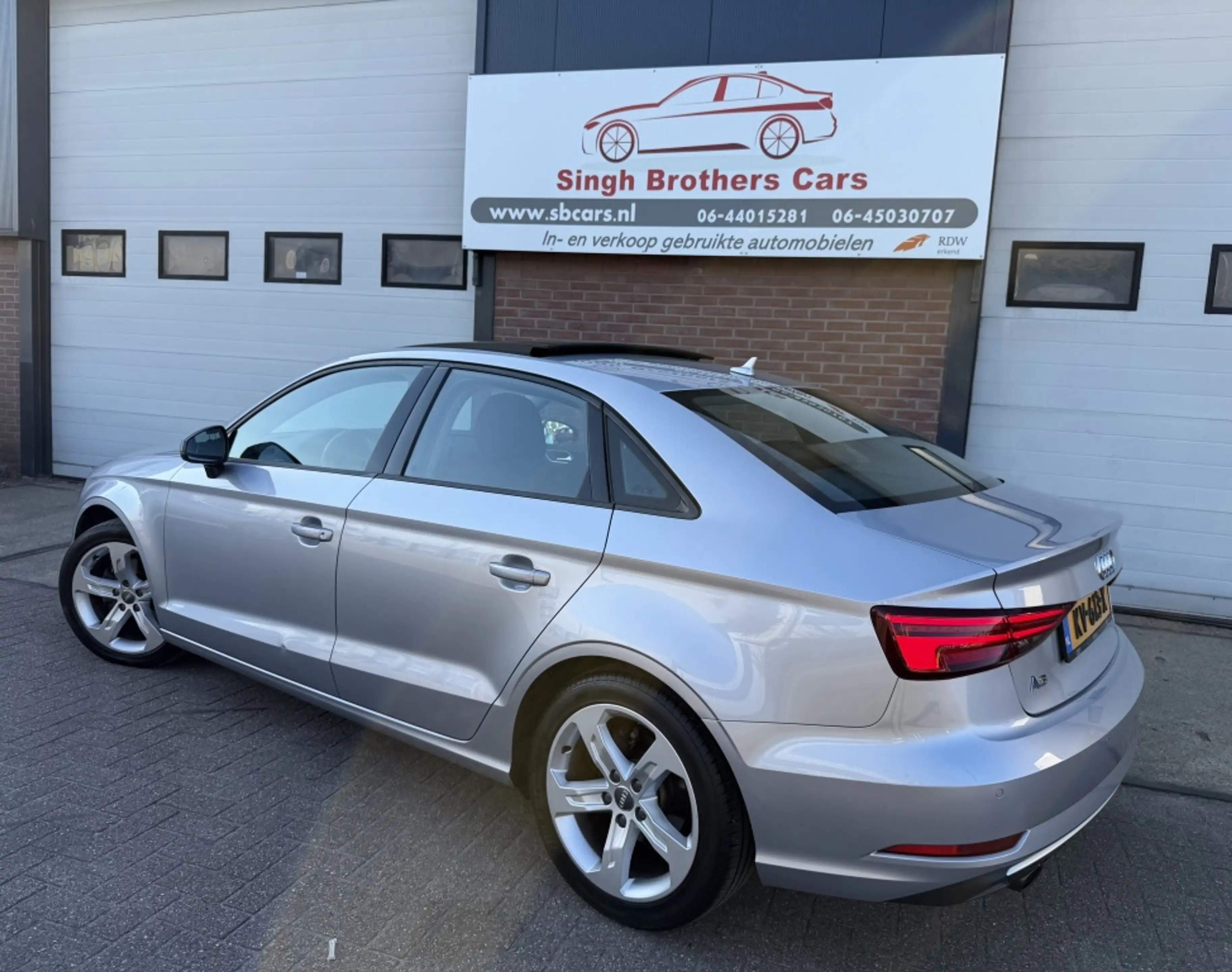 Audi A3 Limousine 1.0 TFSI Sp.L.Ed./Nap/Pano/Pdc/Inruil mo — photo 3