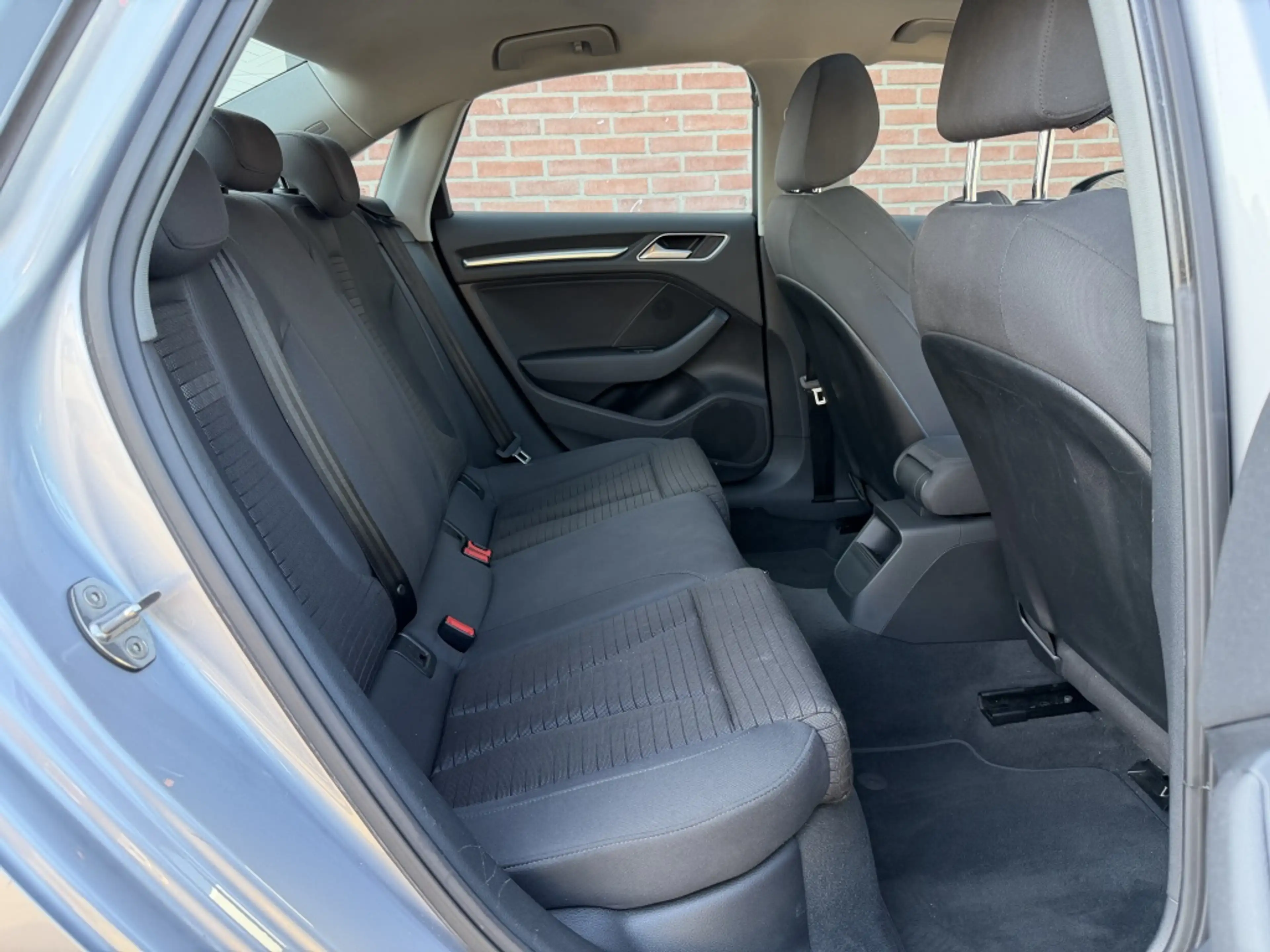Audi A3 Limousine 1.0 TFSI Sp.L.Ed./Nap/Pano/Pdc/Inruil mo — photo 9