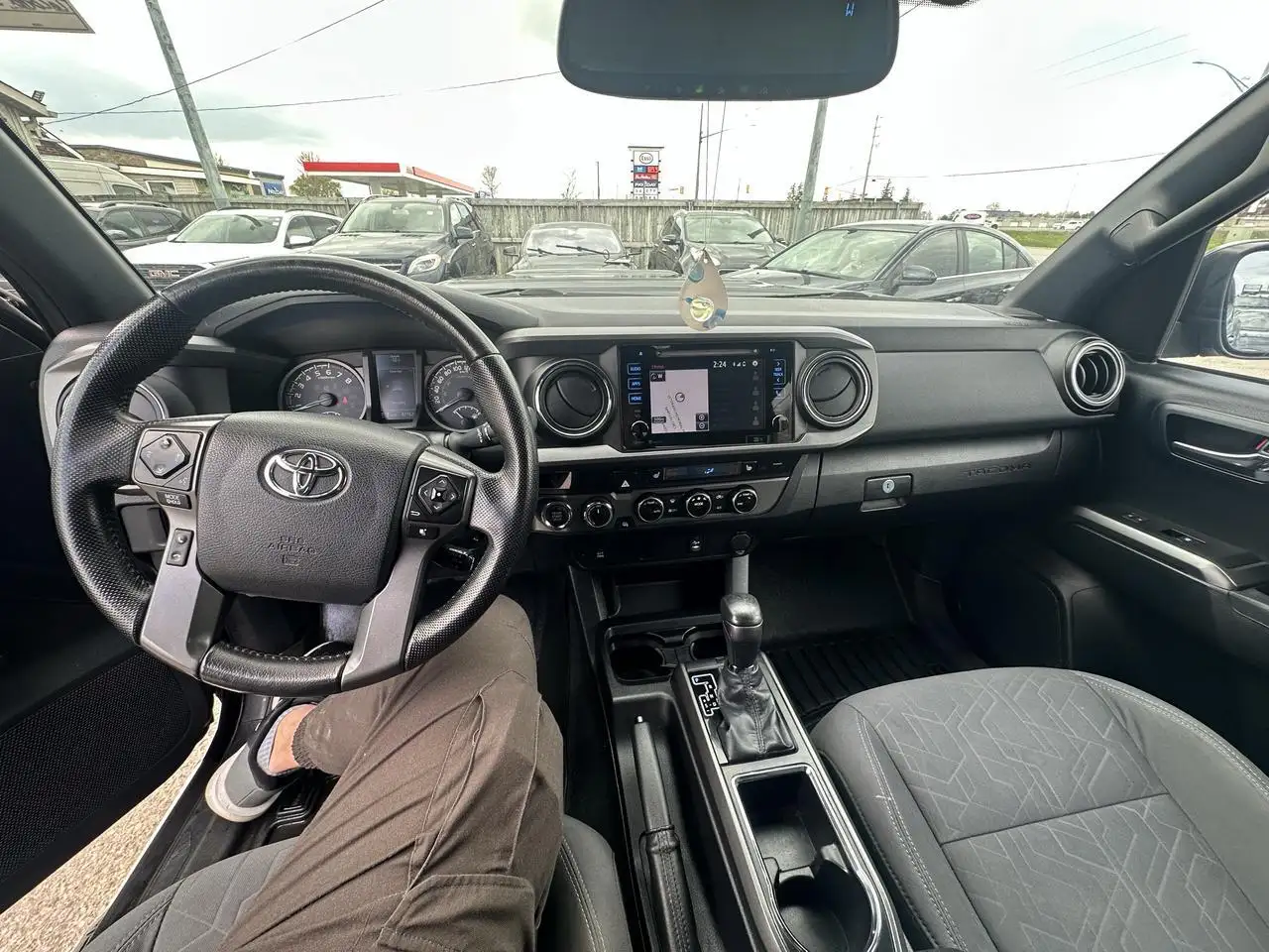 Toyota Tacoma снимка Toyota Tacoma