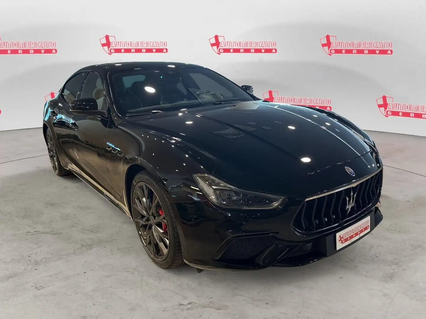 Maserati Ghibli V6 Diesel Gransport NO SUPERBOLLO Zwart - 2