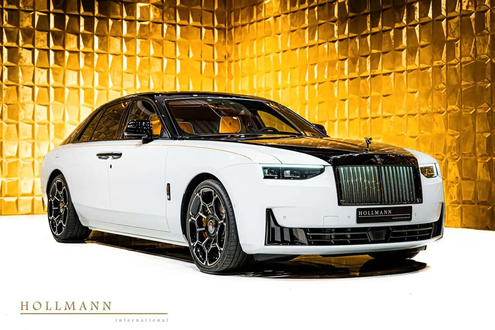 Rolls-Royce Ghost BLACK BADGE SERIES II +CUSTOMIZED+BESPOKE Biały - 1