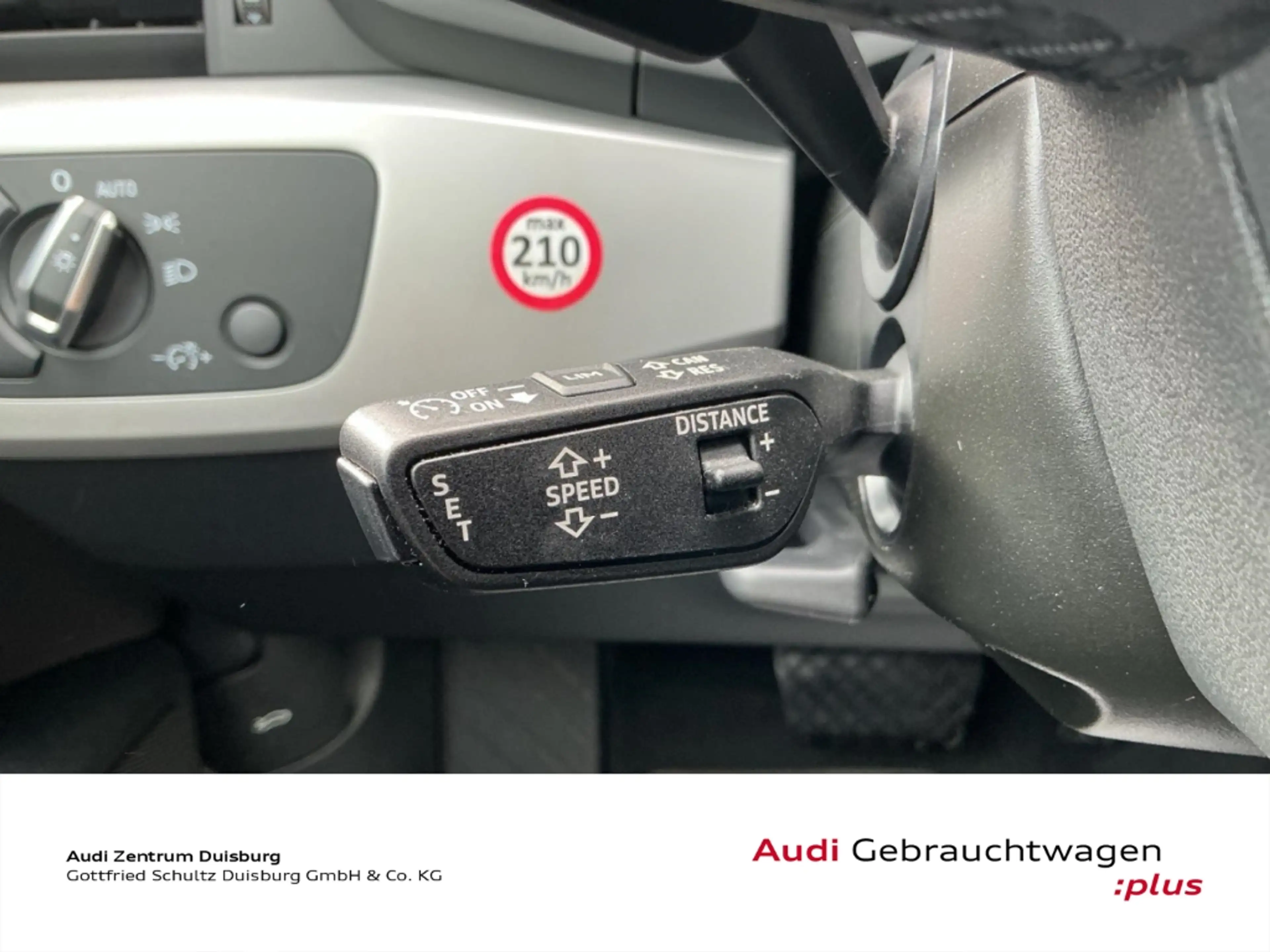 Audi A4 Avant — photo 13