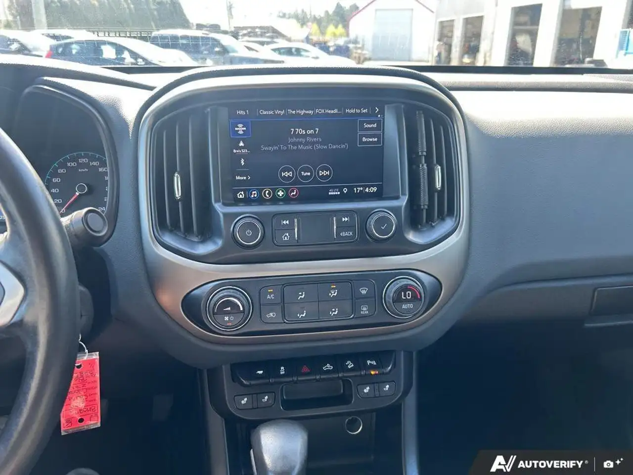 Chevrolet Colorado снимка Chevrolet Colorado