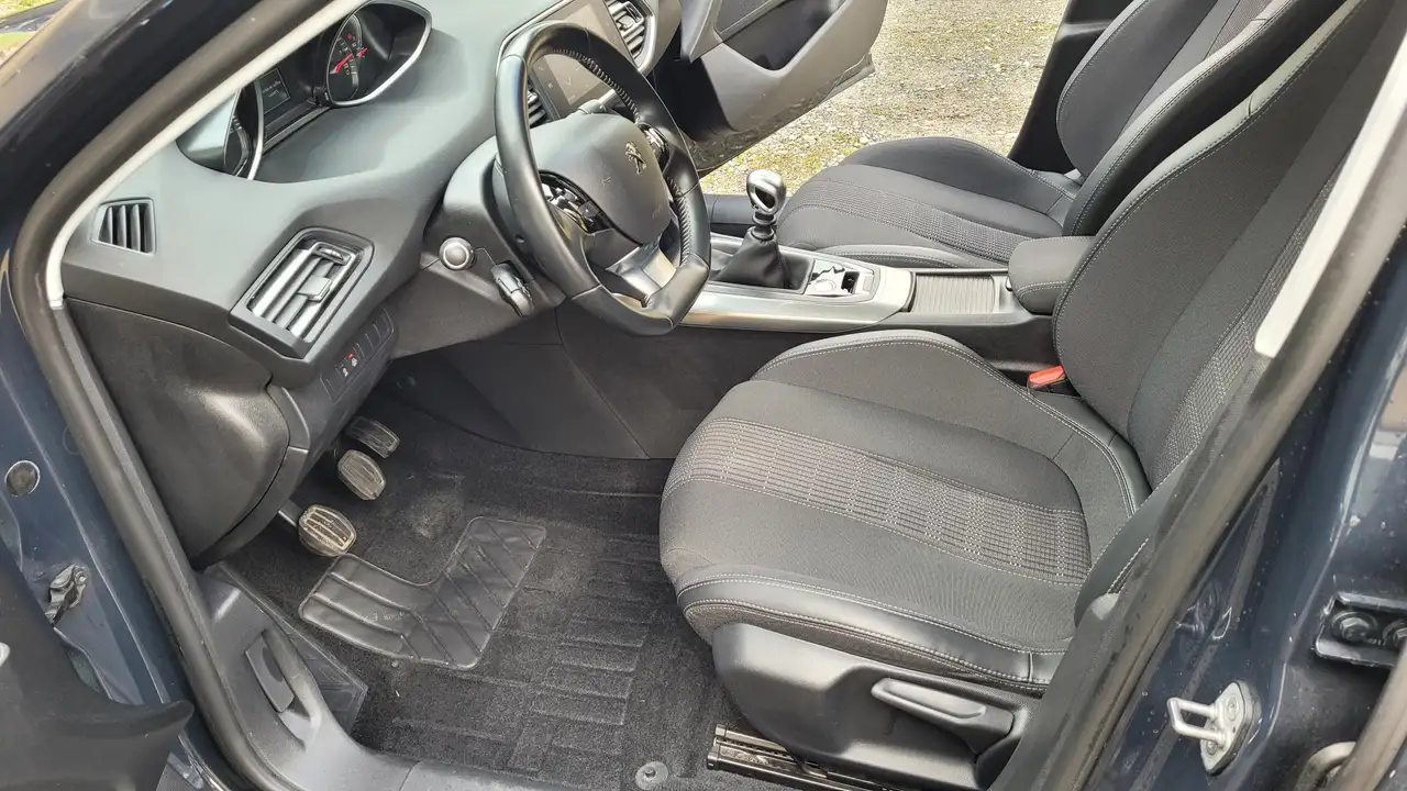 Peugeot 308 BlueHDi 130ch S