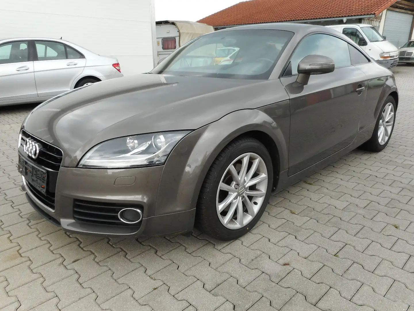 Audi TT Coupe 2.0 TDI quattro werkstattgepfl. TÜV neu Gri - 2