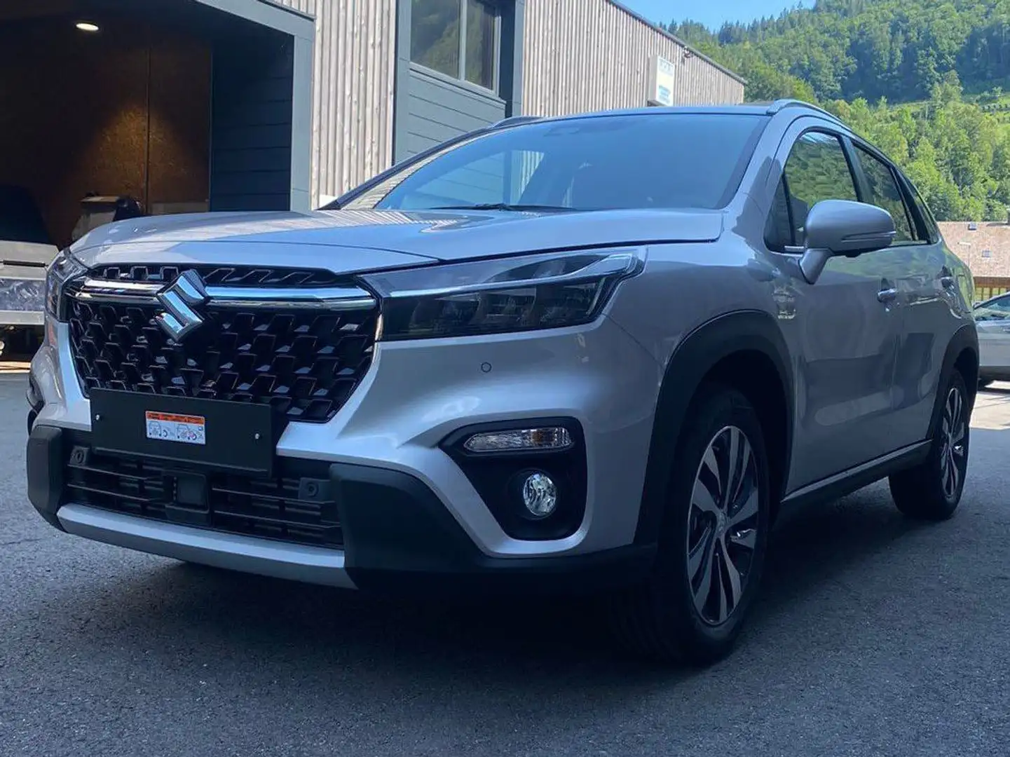 Suzuki S-Cross 1,4 GL+ DITC Hybrid ALLGRIP flash Silber - 2