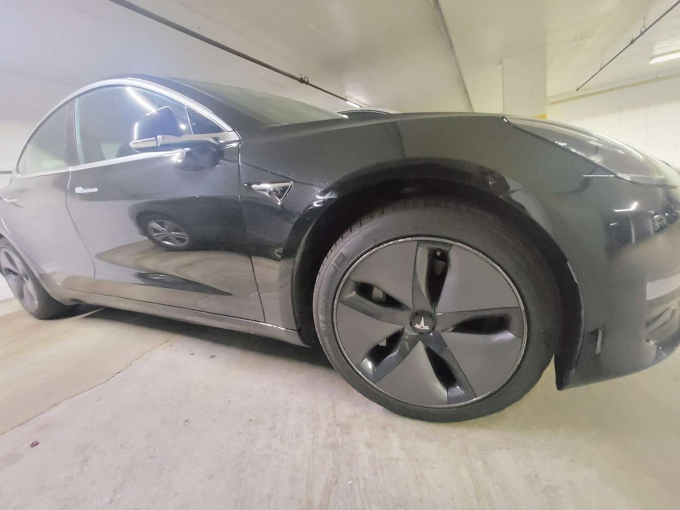 2020 Tesla Model 3 Standard Range Plus RWD thumb 12
