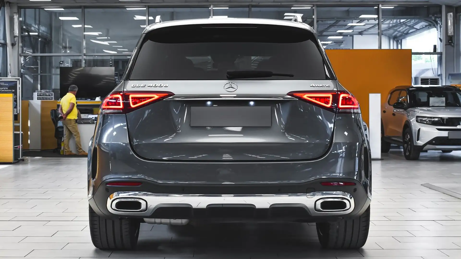 Mercedes-Benz GLE 400 d AMG Line 6+1 seat 4MATIC Gris - 2