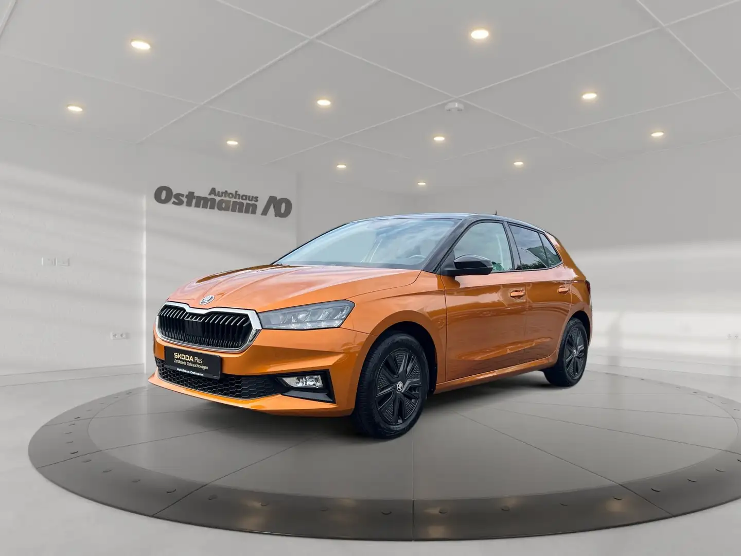 Skoda Fabia Ambition 70kw TSI *NAVI*SmartLink*PDC Orange - 1