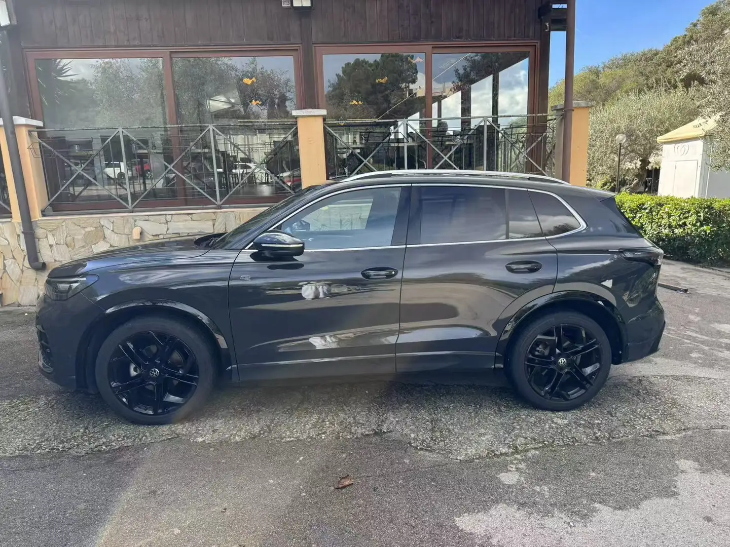 Volkswagen Tiguan 1.5 etsi R-Line 150cv dsg - 2