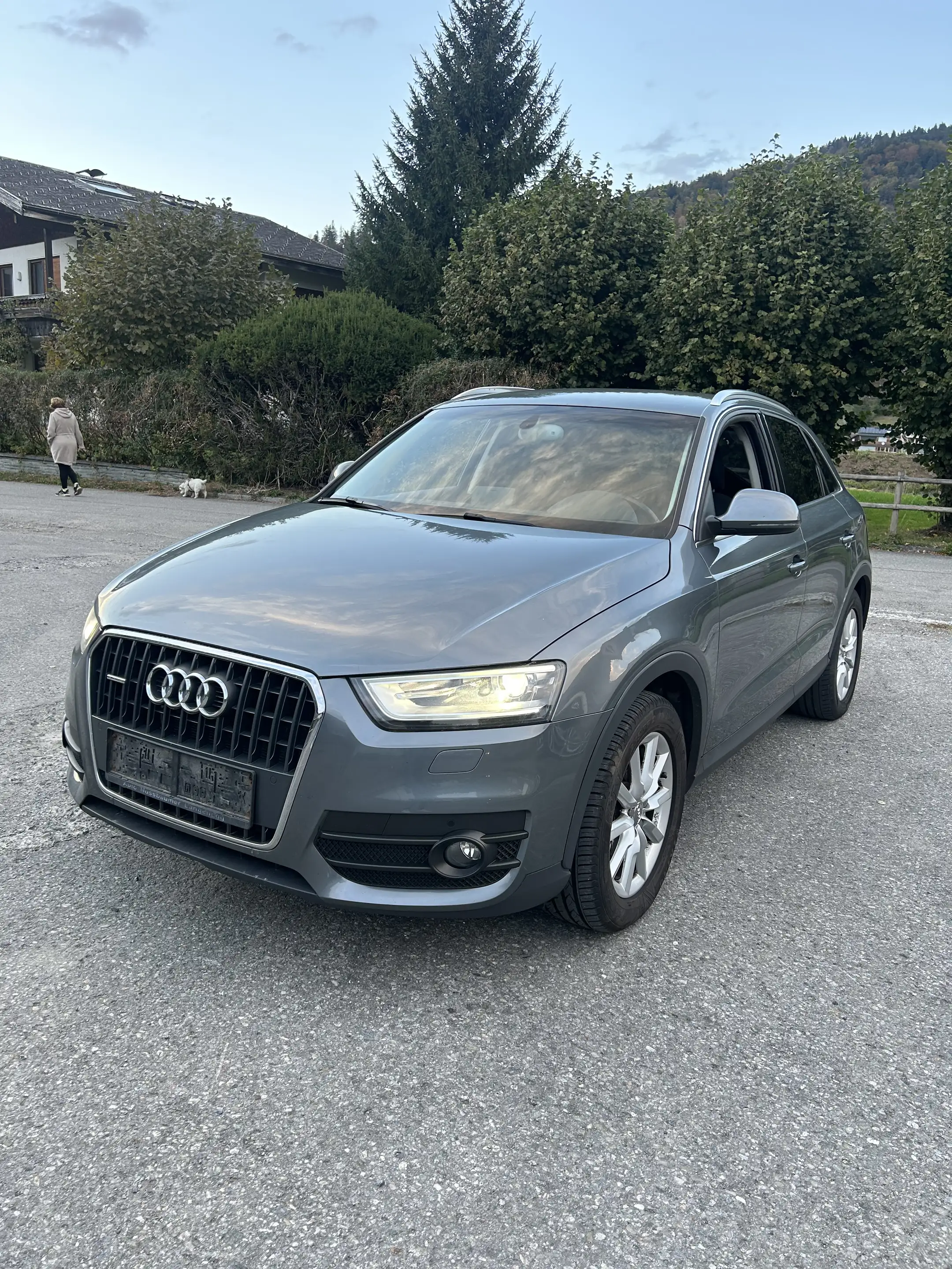 Audi Q3 2,0 TDI quattro DPF S-tronic
