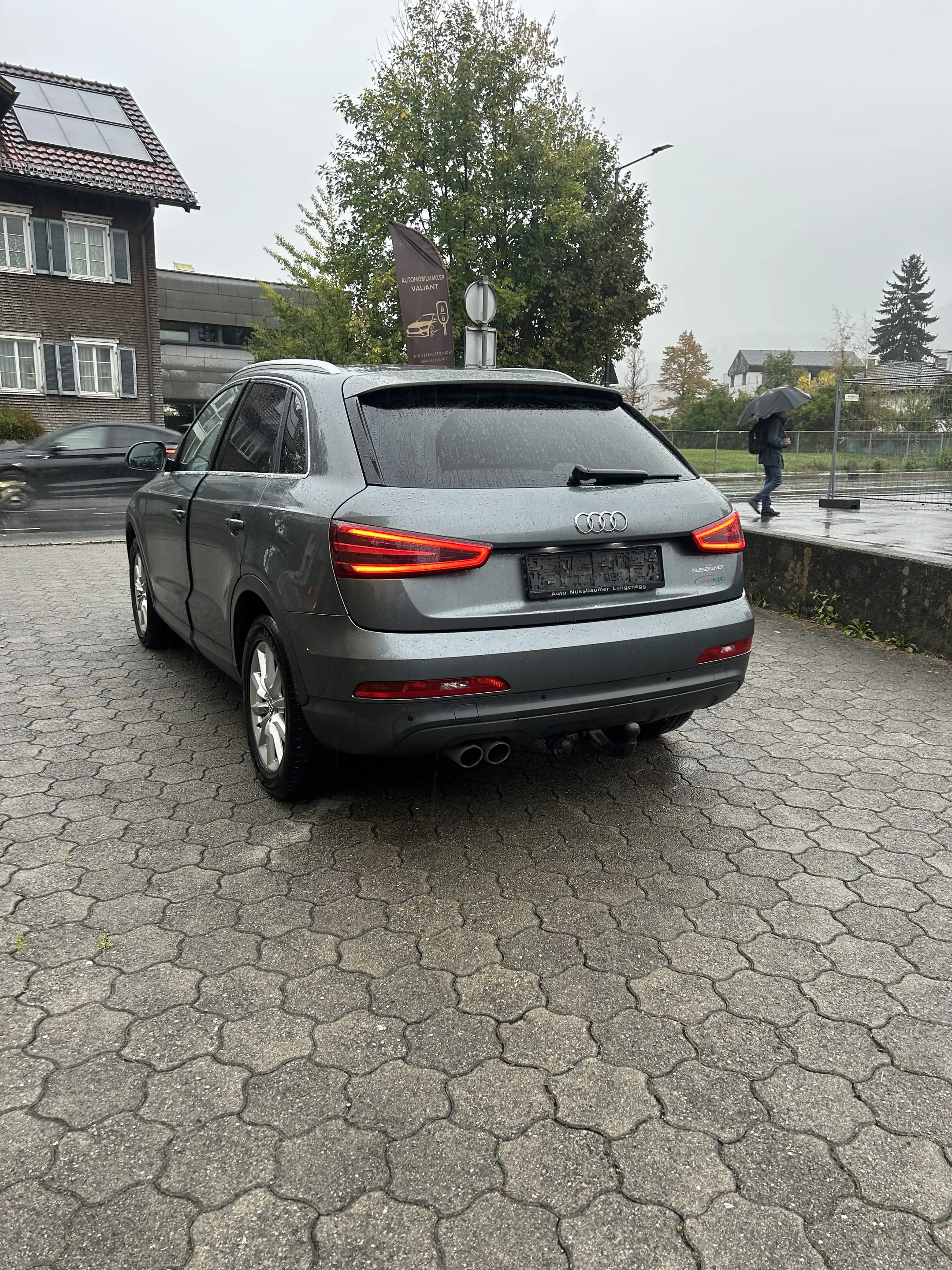 Audi Q3 2,0 TDI quattro DPF S-tronic — photo 7