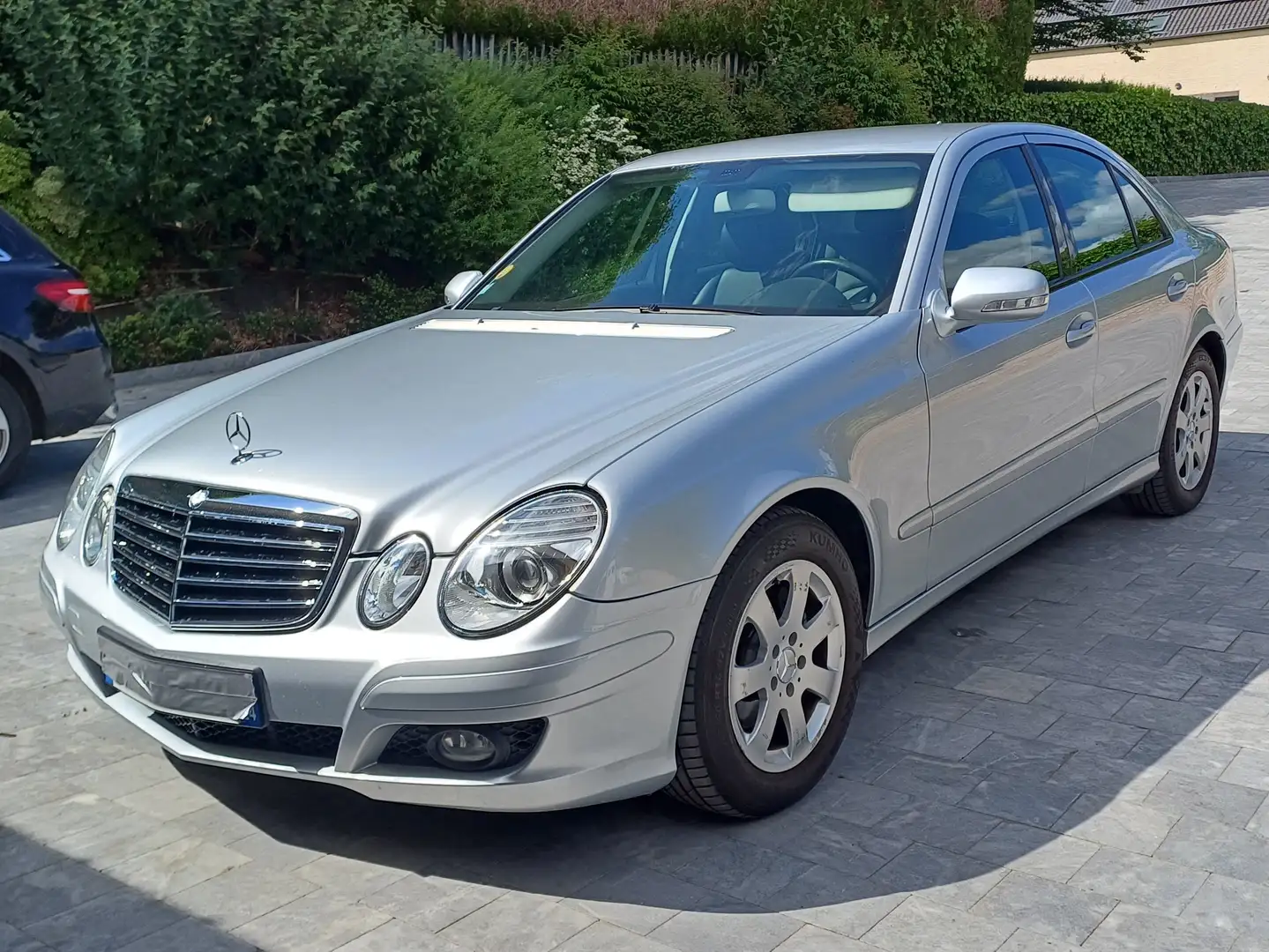 Mercedes-Benz E 200 E 200 CDI Classic Argent - 1