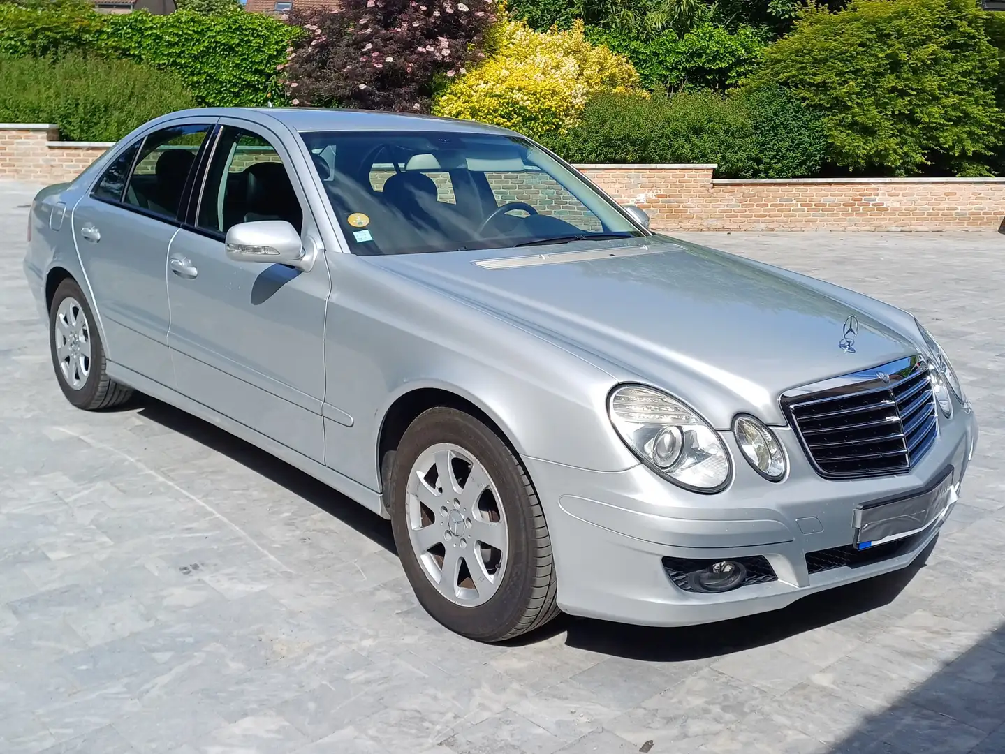 Mercedes-Benz E 200 E 200 CDI Classic Argent - 2