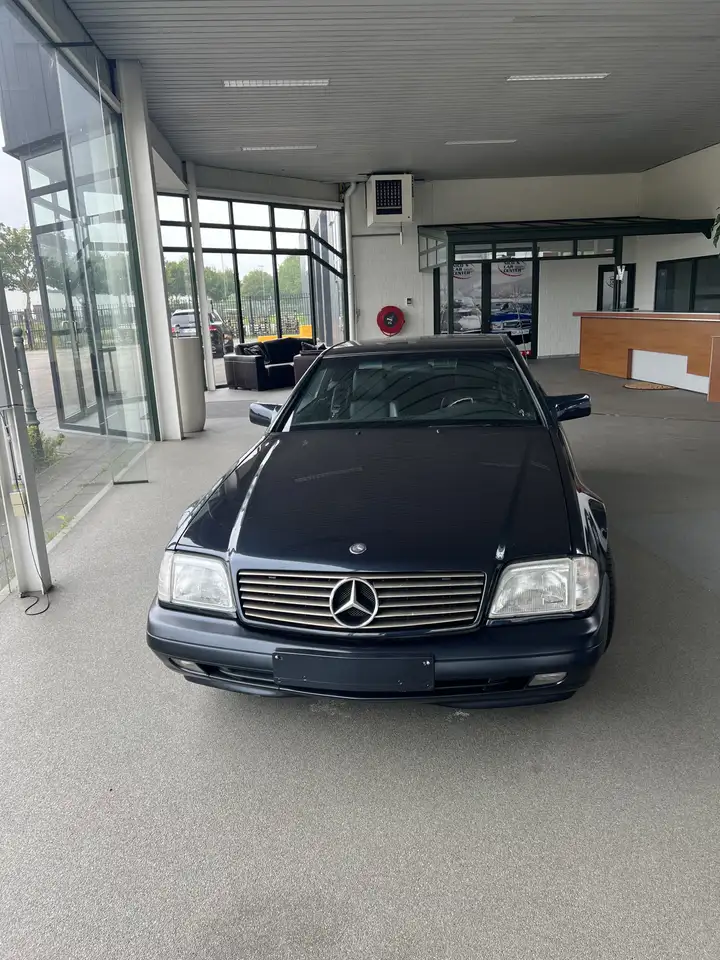 Mercedes-Benz SL 500, foto 1