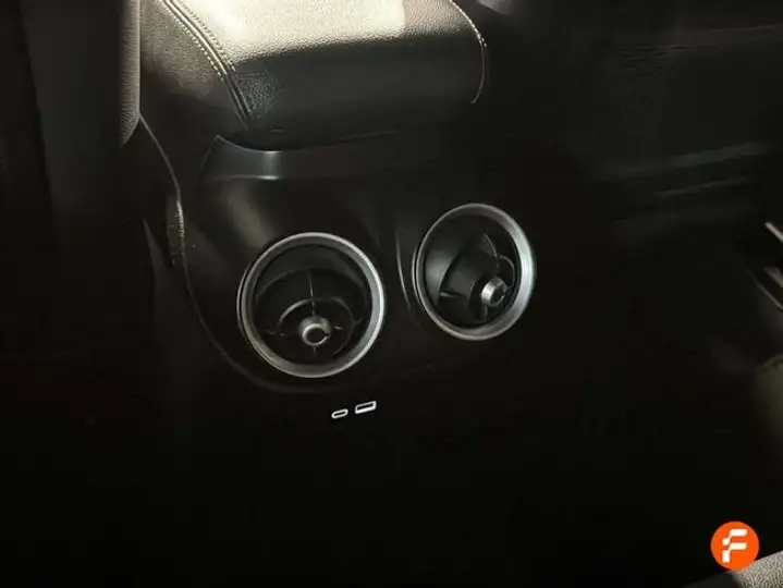 Alfa Romeo Stelvio 2.0 Gasolina Sprint Q4 2022, foto 34